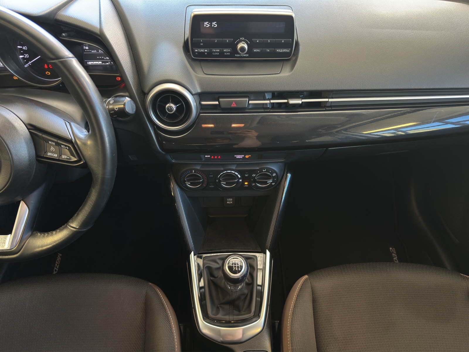 MAZDA 2 G 90 MHD Ambition-image-10