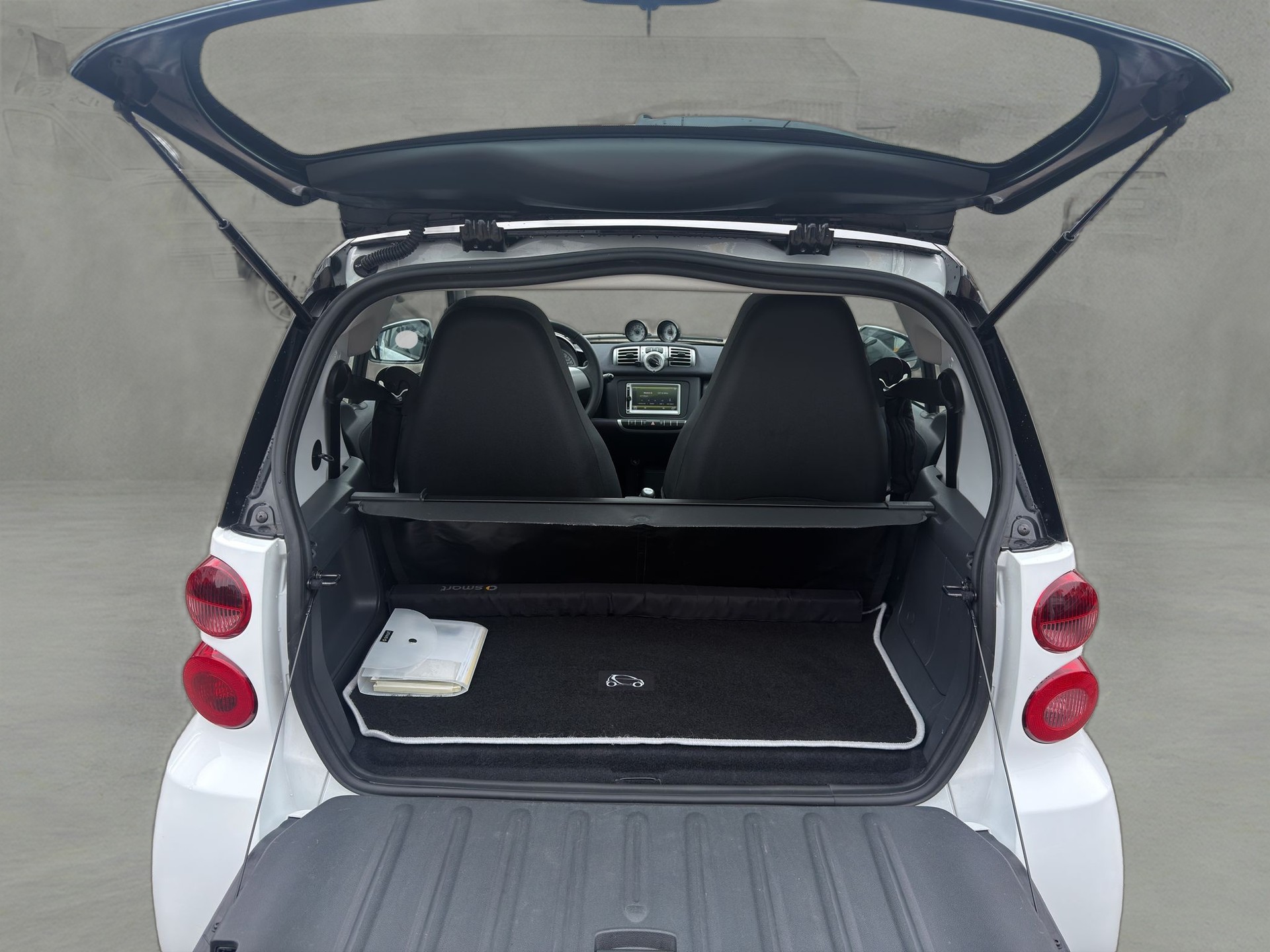 SMART fortwo swiss edition mhd softouch-image-13