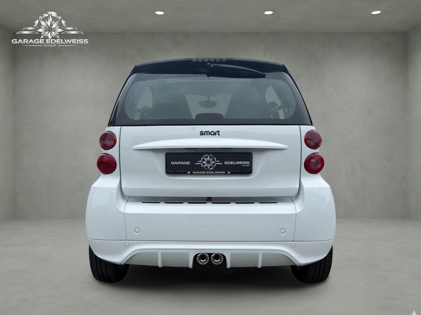 SMART fortwo swiss edition mhd softouch-showroom-element-3