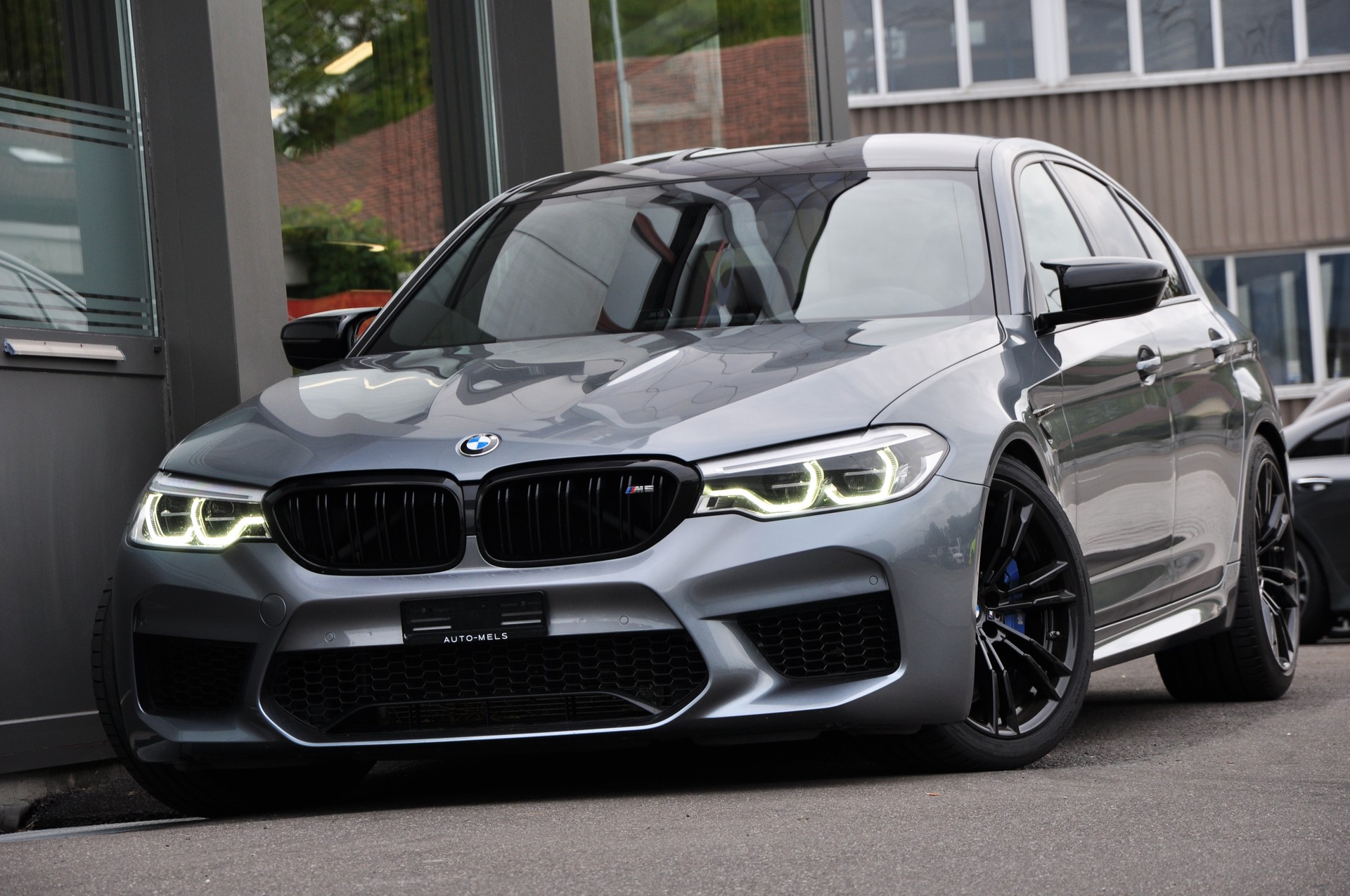 BMW M5 xDrive Competition Drivelogic-image-1