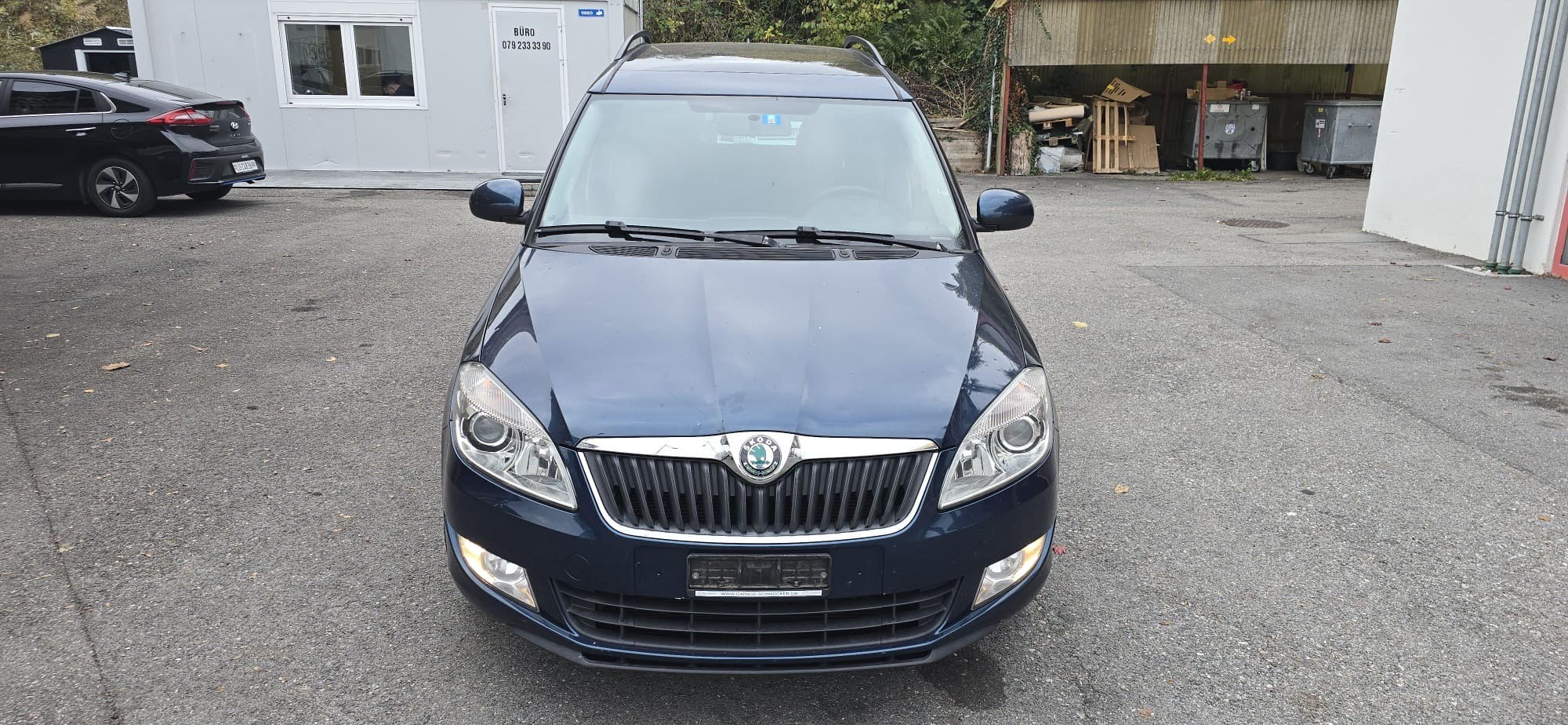 Car photo
