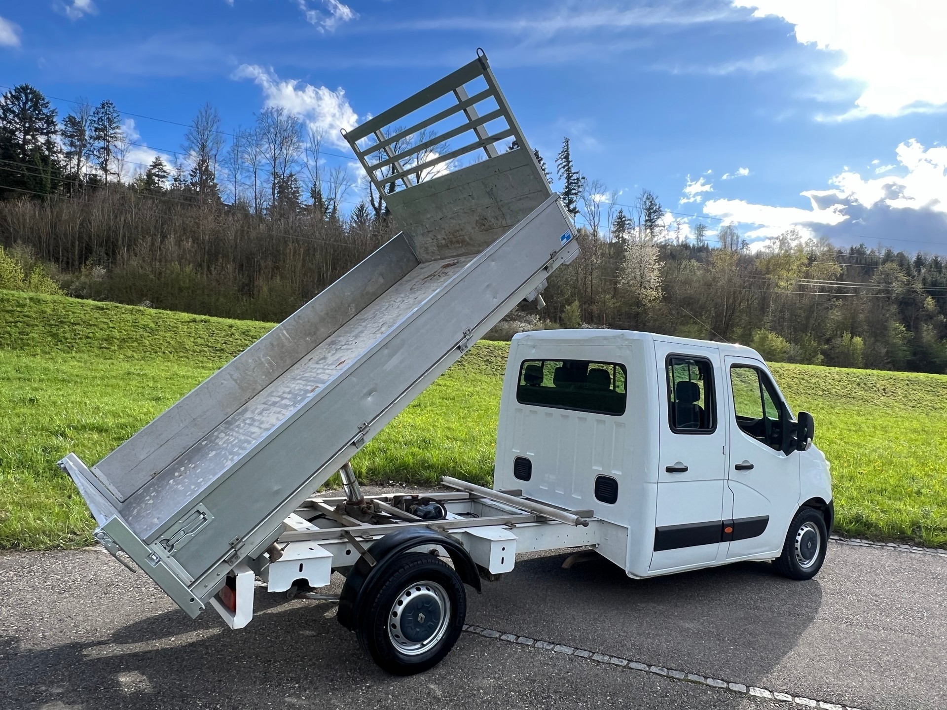 RENAULT AB MFK !! MASTER "KIPPER" MIT 7 SITZPLÄTZE + 1100 KG NUTZLAST. MASTER T35 2.3dCi L3H1.-showroom-element-1