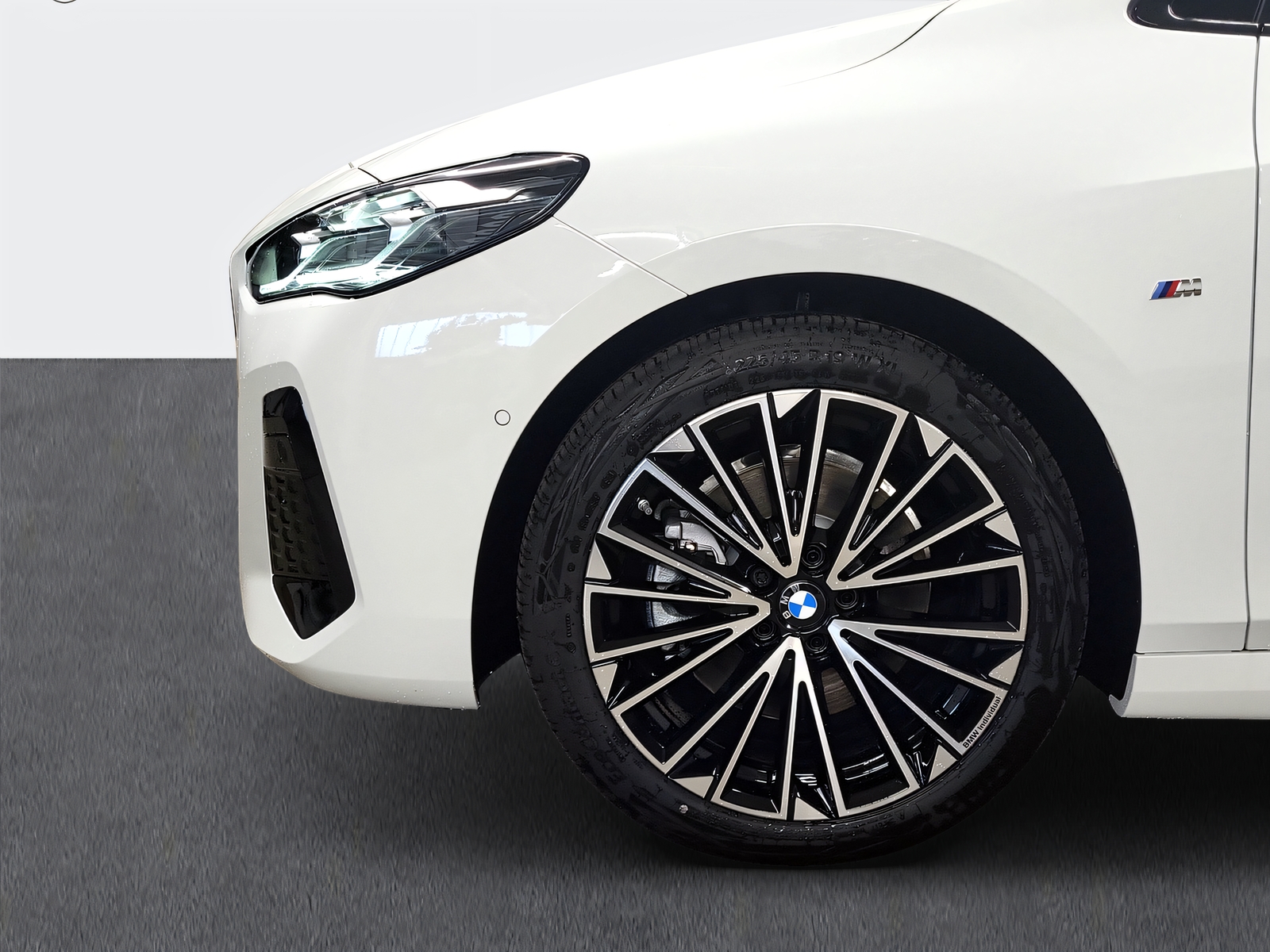 BMW 223d Active Tourer xDrive M Sport DKG-image-8