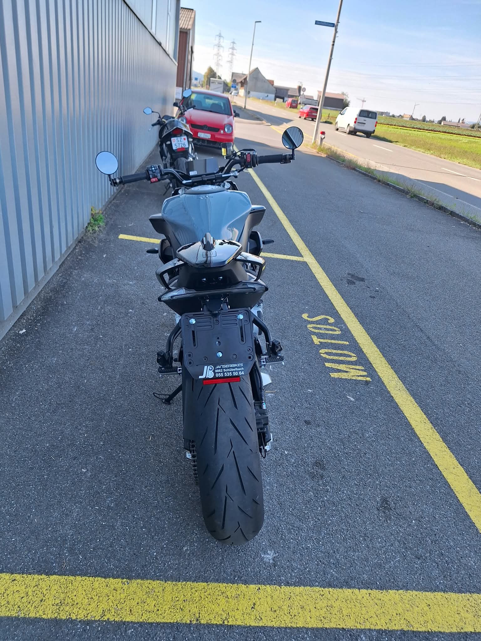 CF MOTO 675NK-image-3