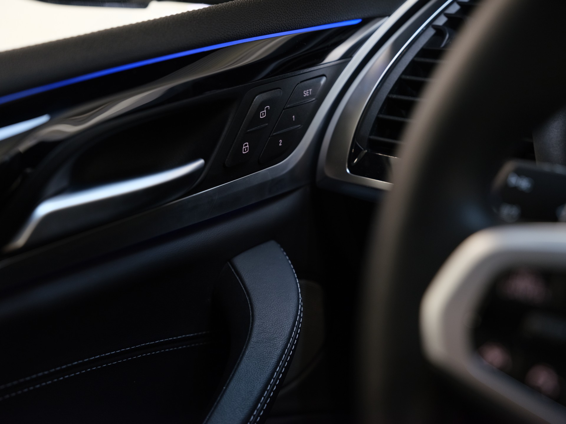 BMW X4M M Competition Steptronic-image-20
