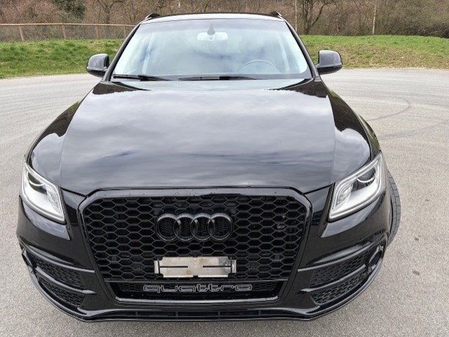AUDI Q5 2.0 TDI quattro S-tronic-image-1
