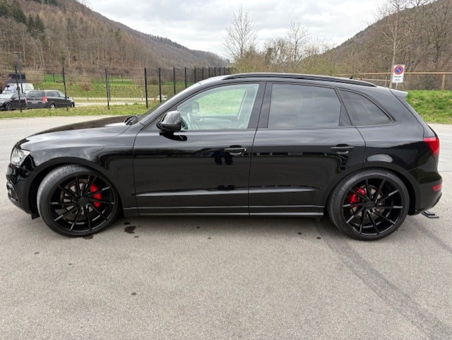 AUDI Q5 2.0 TDI quattro S-tronic-image-2