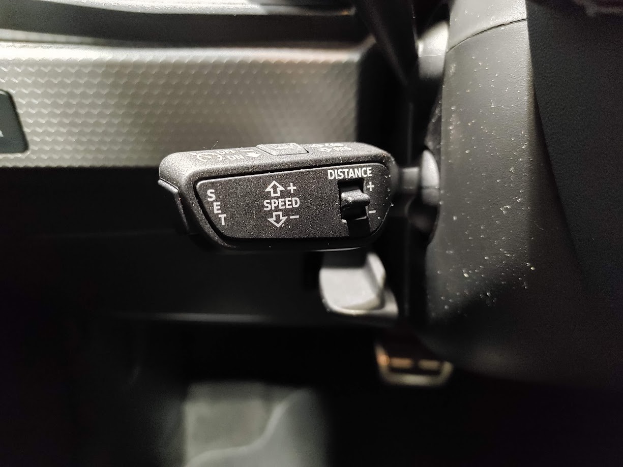 AUDI A1 Sportback 40 TFSI S Line S-tronic-image-5