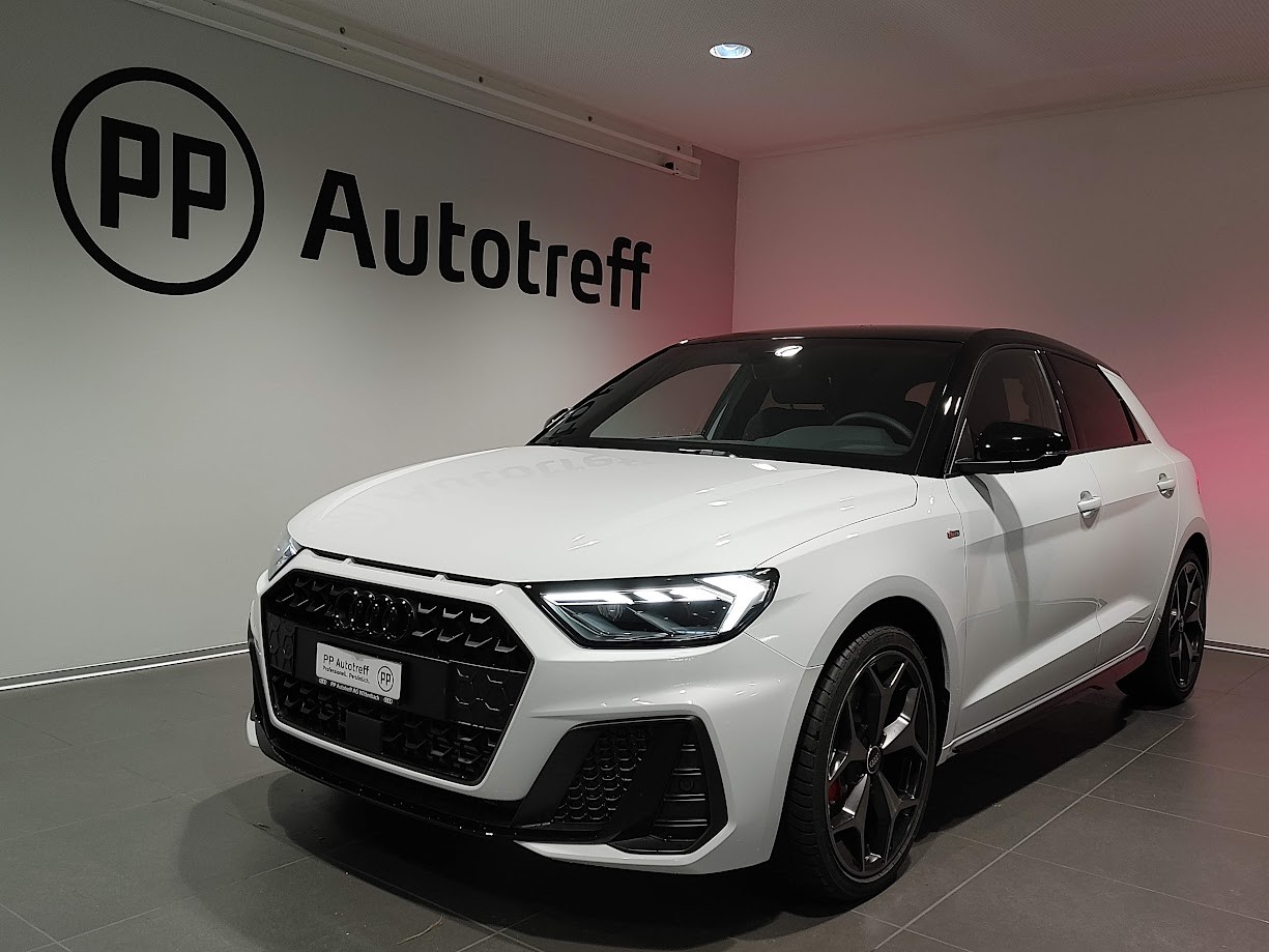 AUDI A1 Sportback 40 TFSI S Line S-tronic-image-0