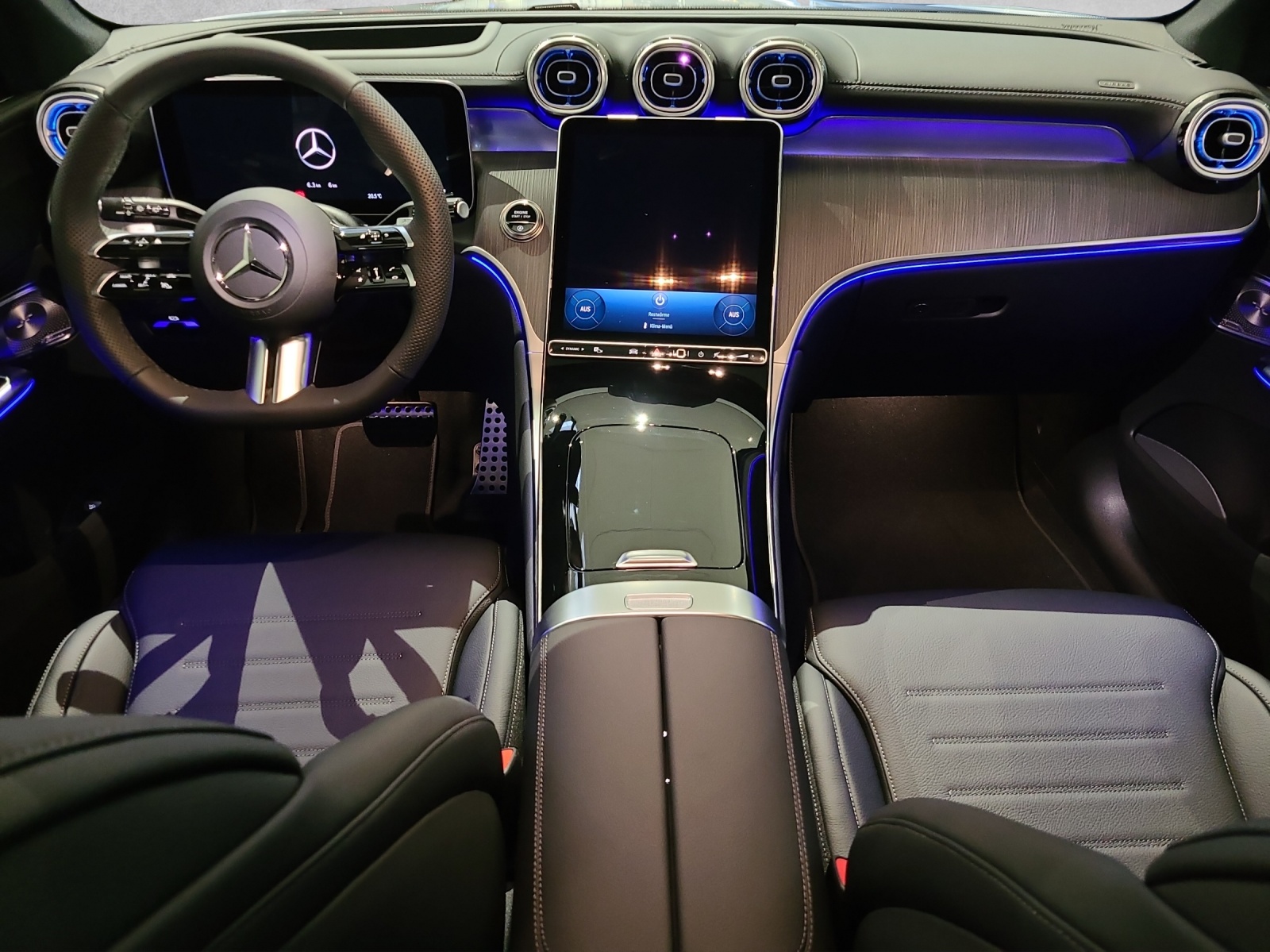 MERCEDES-BENZ GLC 300 4Matic 9G-Tronic-image-11