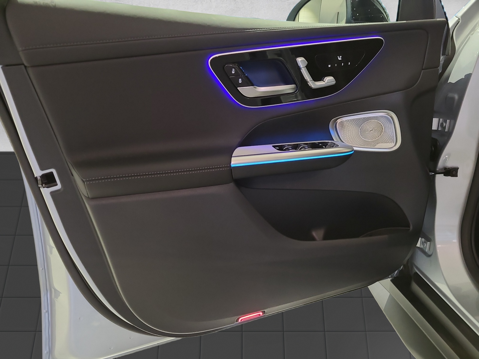 MERCEDES-BENZ GLC 300 4Matic 9G-Tronic-image-8