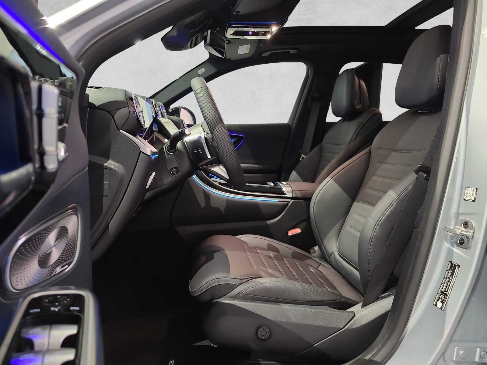 MERCEDES-BENZ GLC 300 4Matic 9G-Tronic-image-7