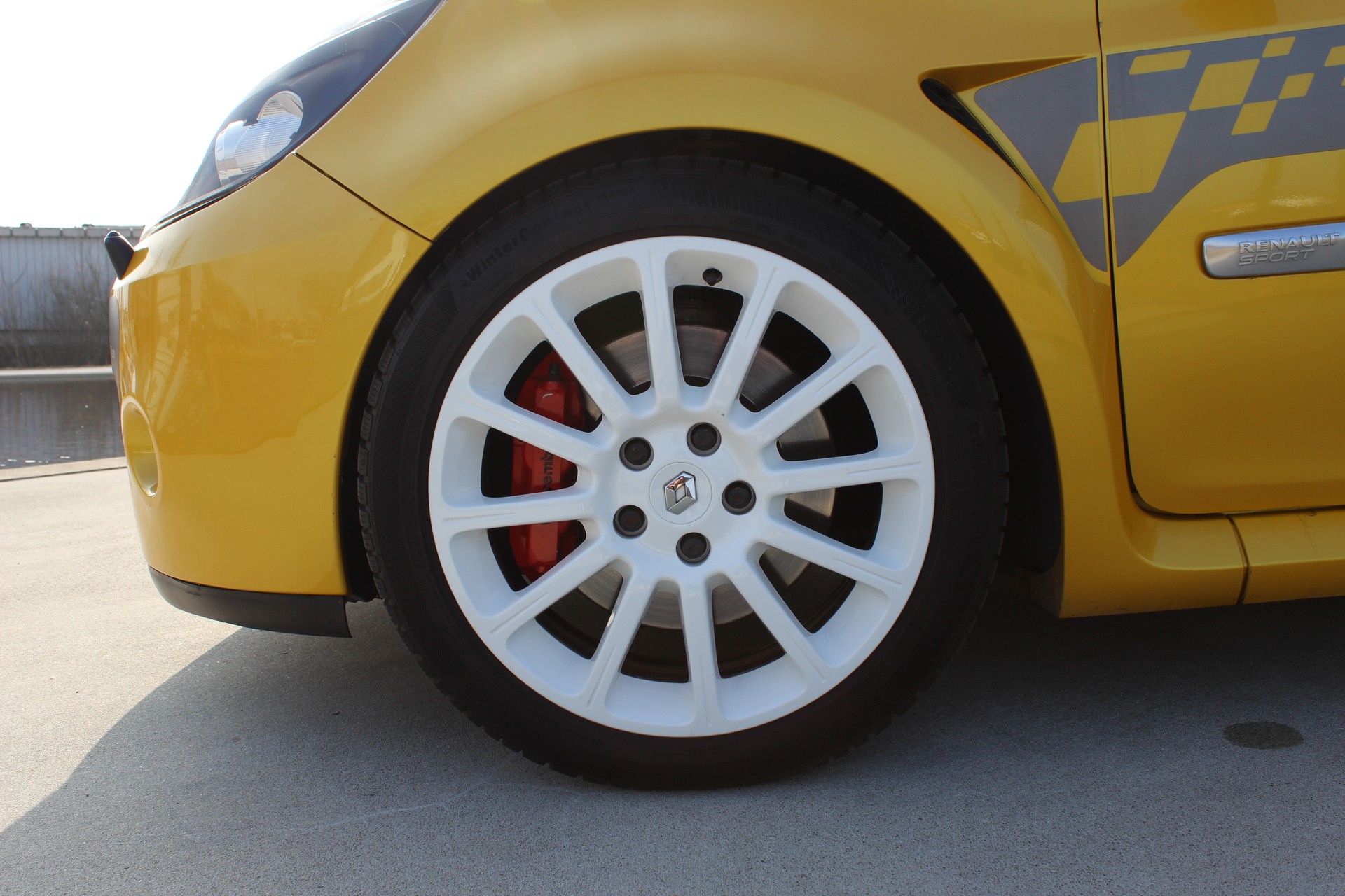 RENAULT Clio 2.0 16V Sport F1 Team-image-4