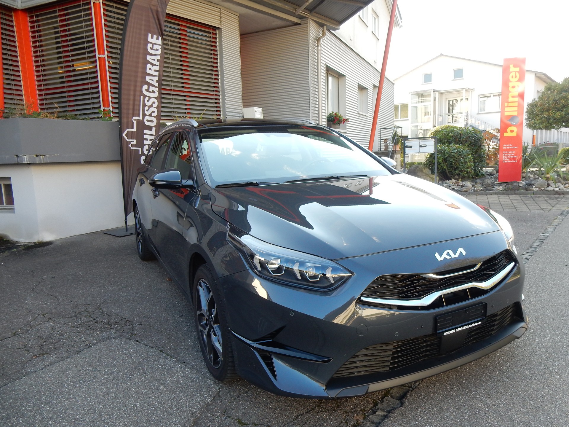 KIA Ceed SW 1.5 T-GDi DCT Spirit (Style)-image-1