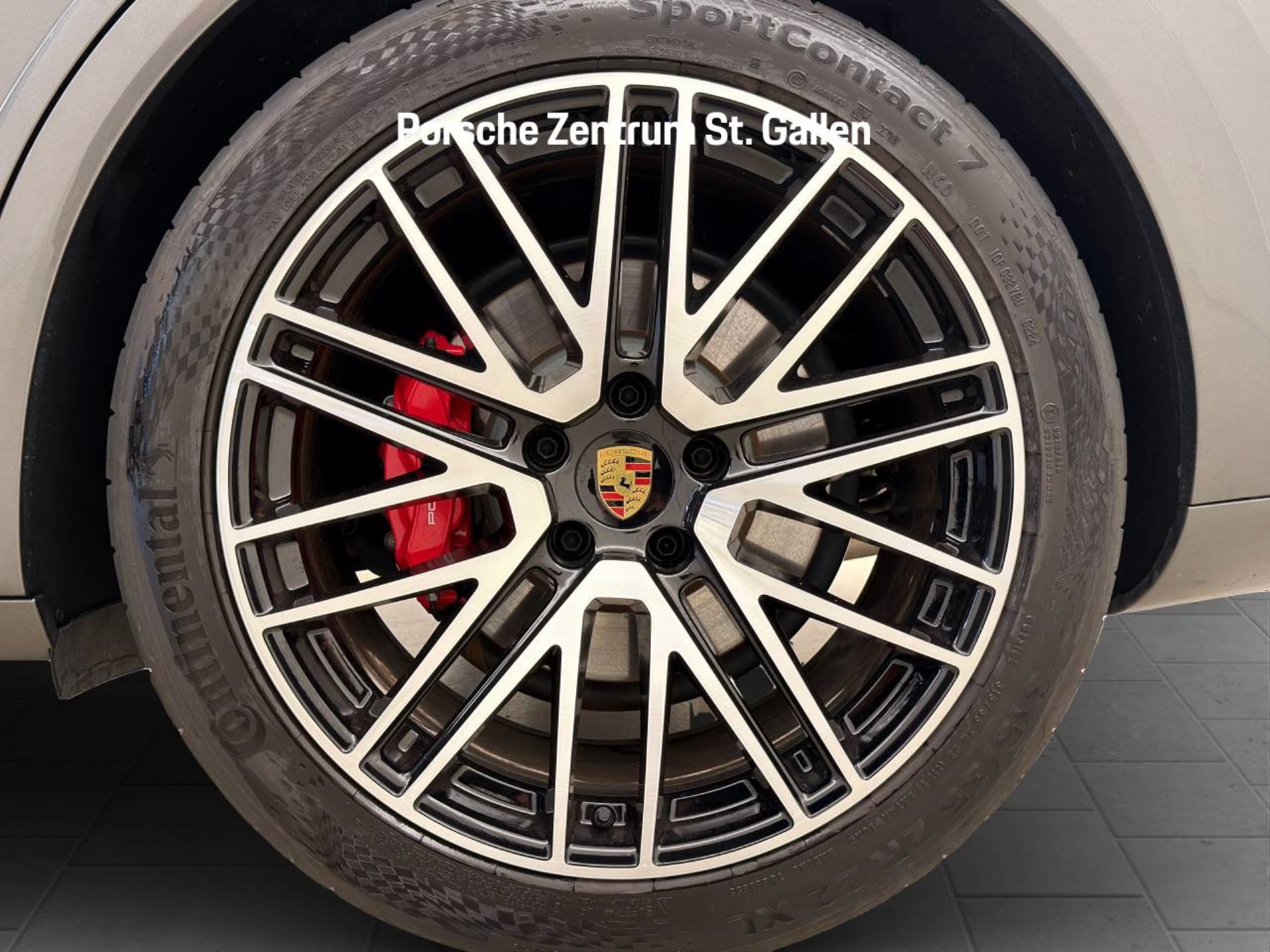 PORSCHE Cayenne S E-Hybrid Coupé-image-10