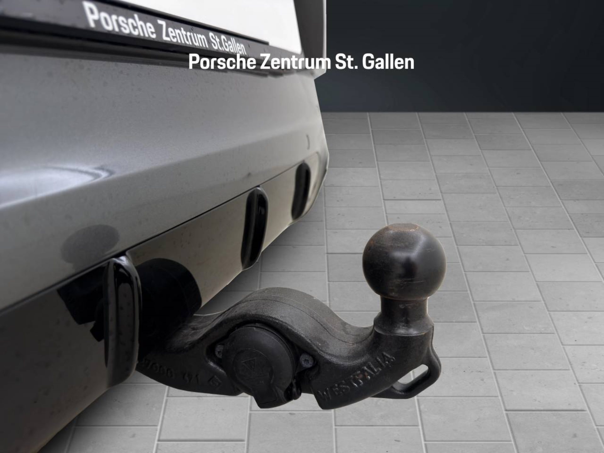 PORSCHE Cayenne S E-Hybrid Coupé-image-13
