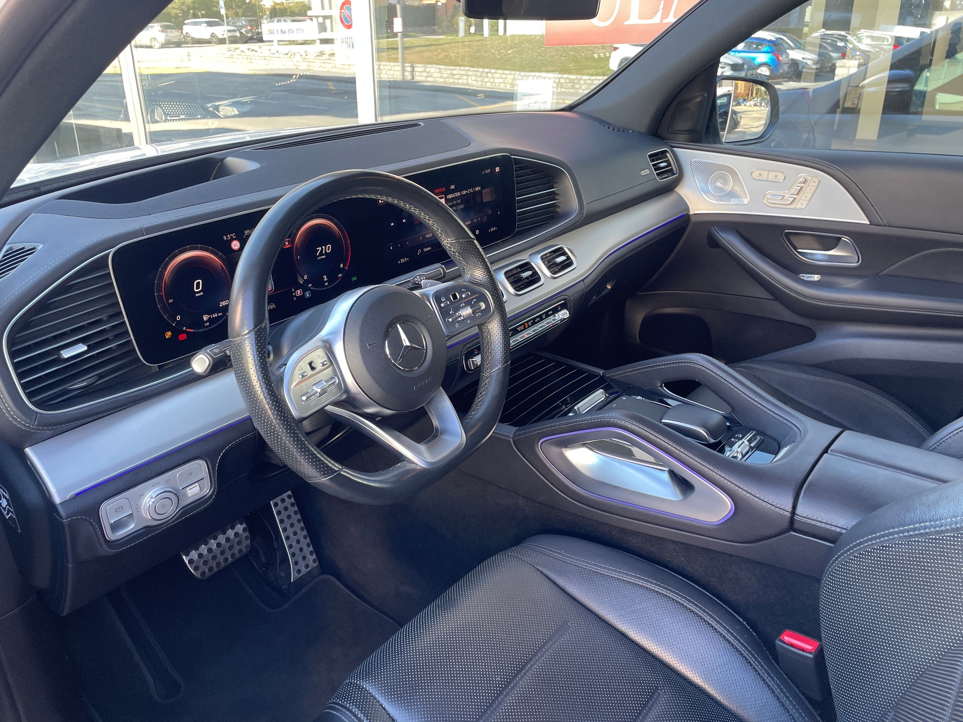 MERCEDES-BENZ GLE 400 d 4Matic AMG Line 9G-Tronic-image-9