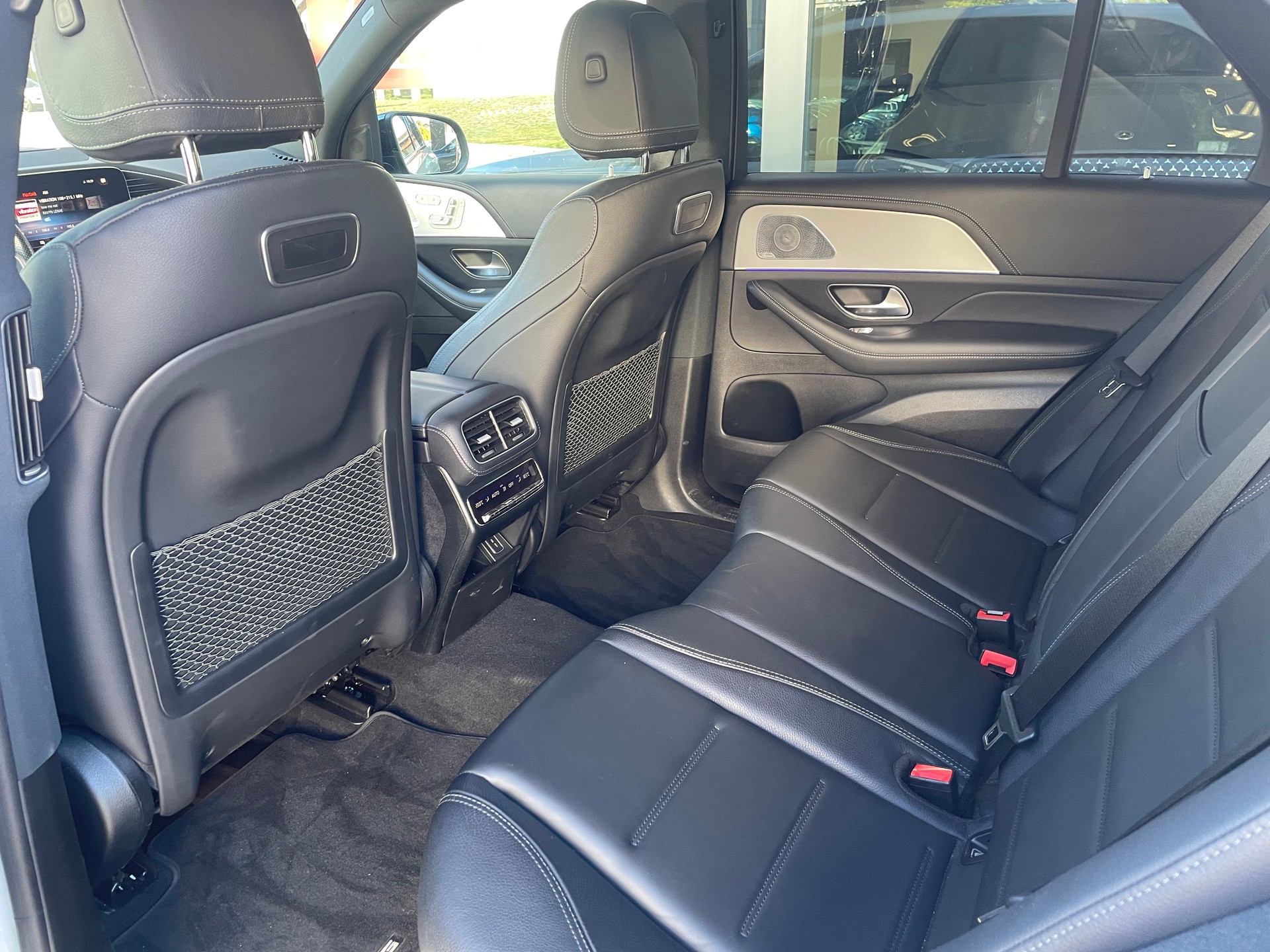 MERCEDES-BENZ GLE 400 d 4Matic AMG Line 9G-Tronic-image-10
