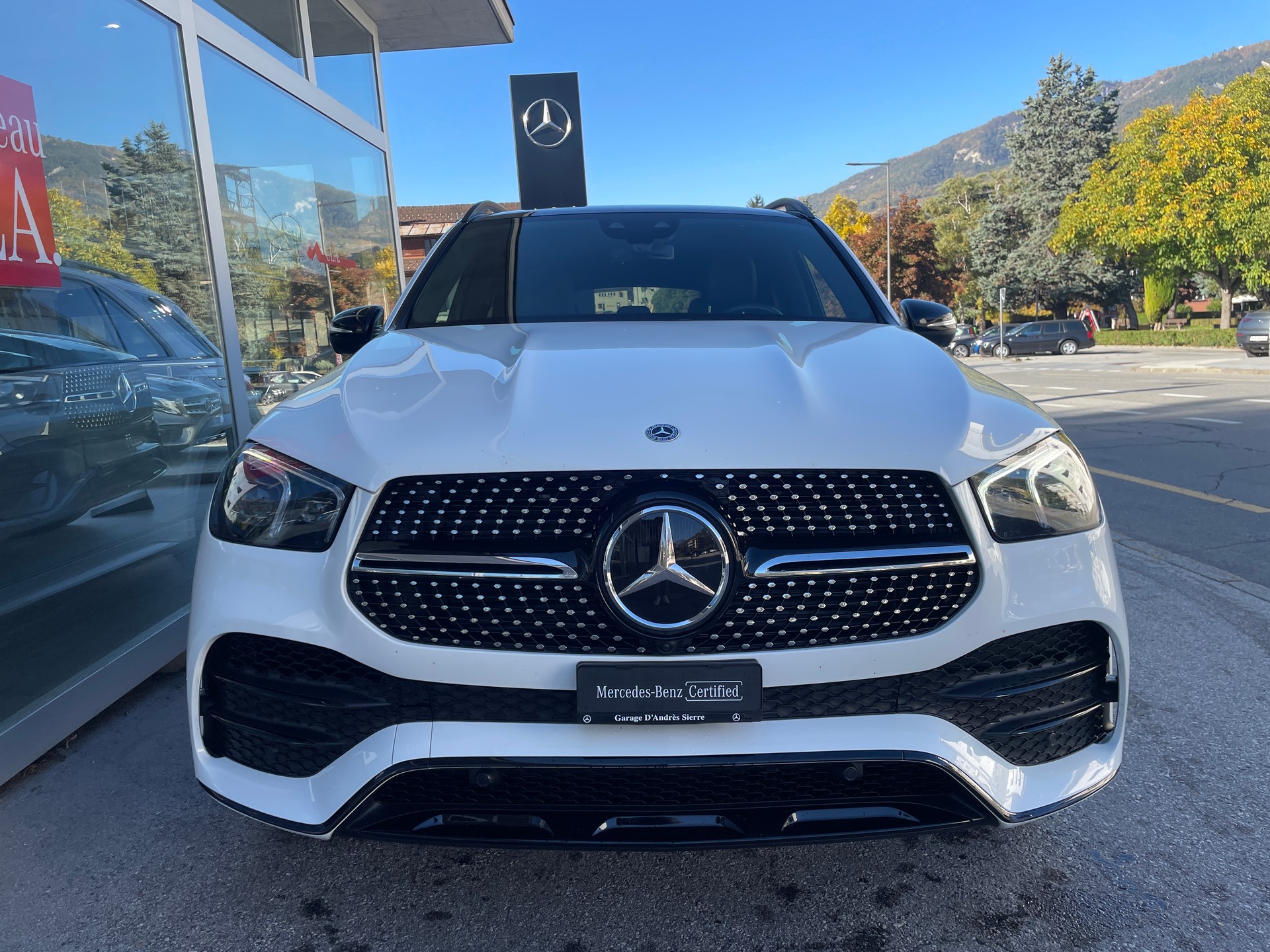MERCEDES-BENZ GLE 400 d 4Matic AMG Line 9G-Tronic-image-1