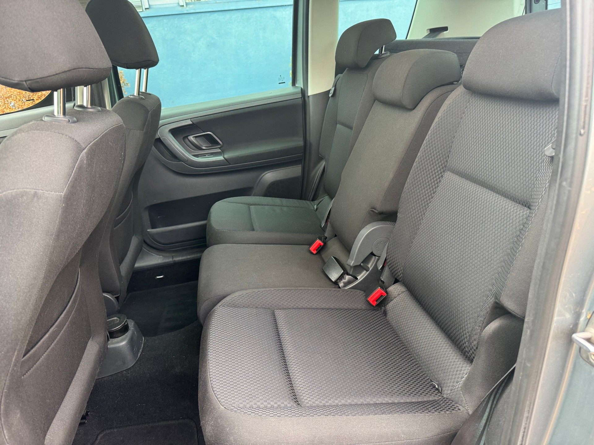 SKODA Roomster 1.6 TDI Elegance-image-7