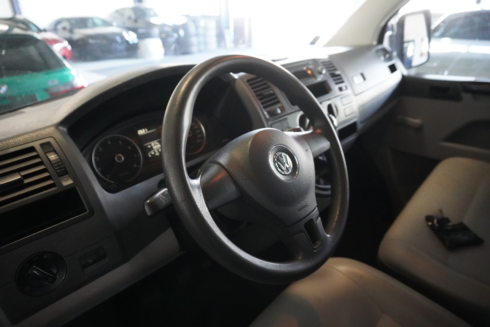 VW T5 2.0-image-4