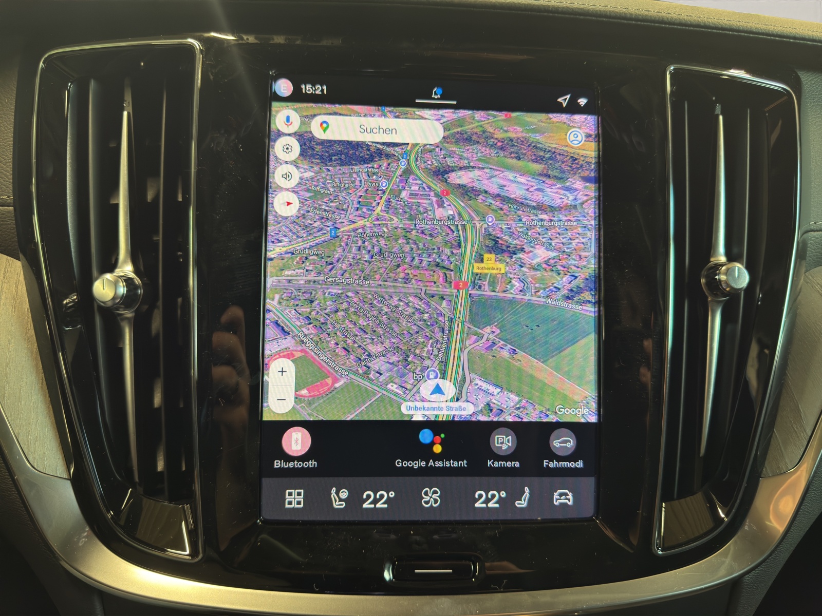 VOLVO V60 2.0 T8 TE Ultra Dark eAWD-image-9