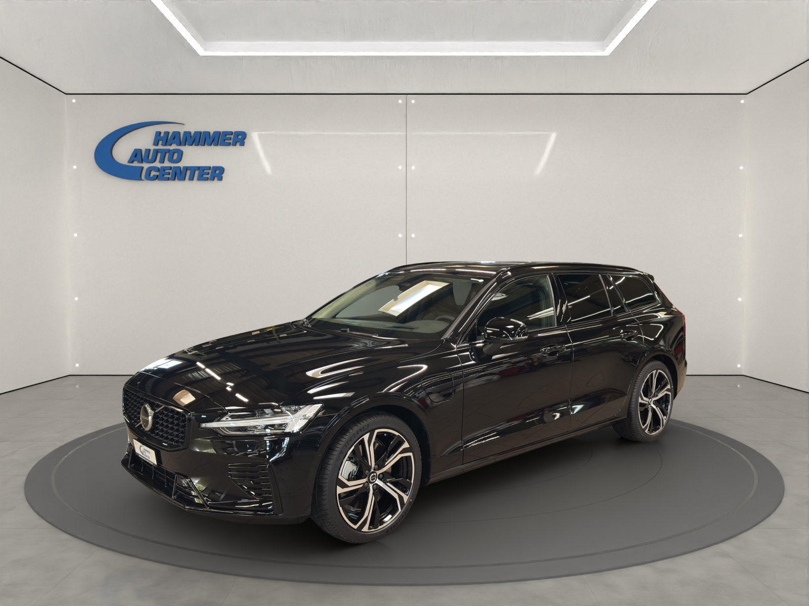 VOLVO V60 2.0 T8 TE Ultra Dark eAWD-image-0