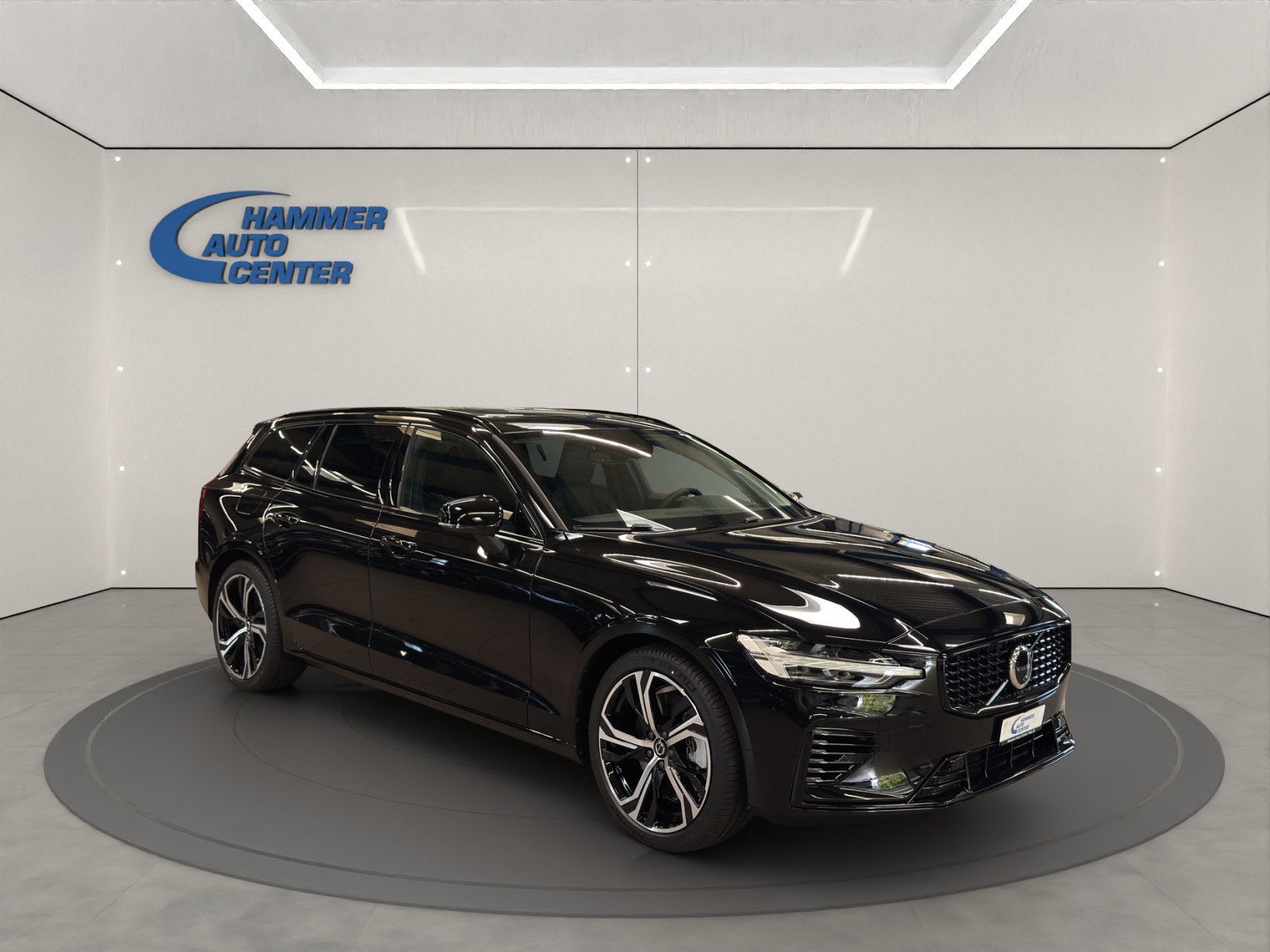 VOLVO V60 2.0 T8 TE Ultra Dark eAWD-image-6