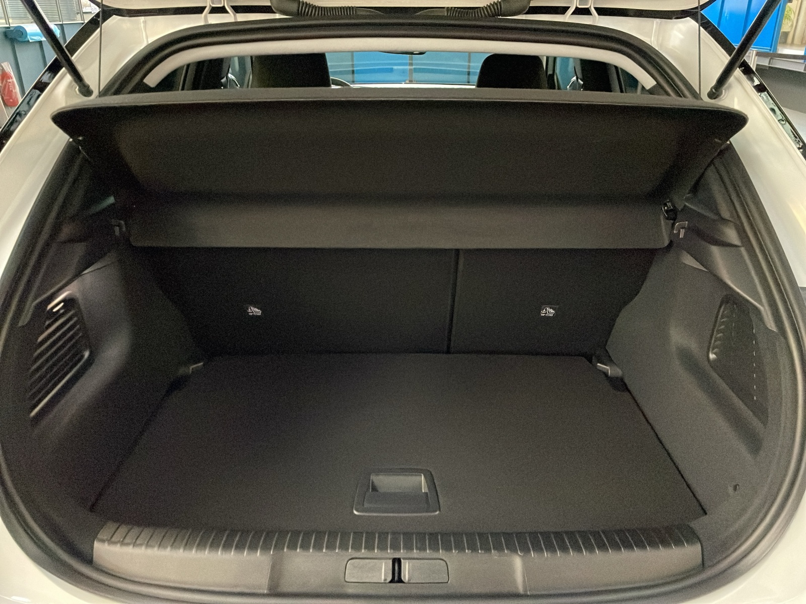 OPEL Mokka-e Elegance-image-10
