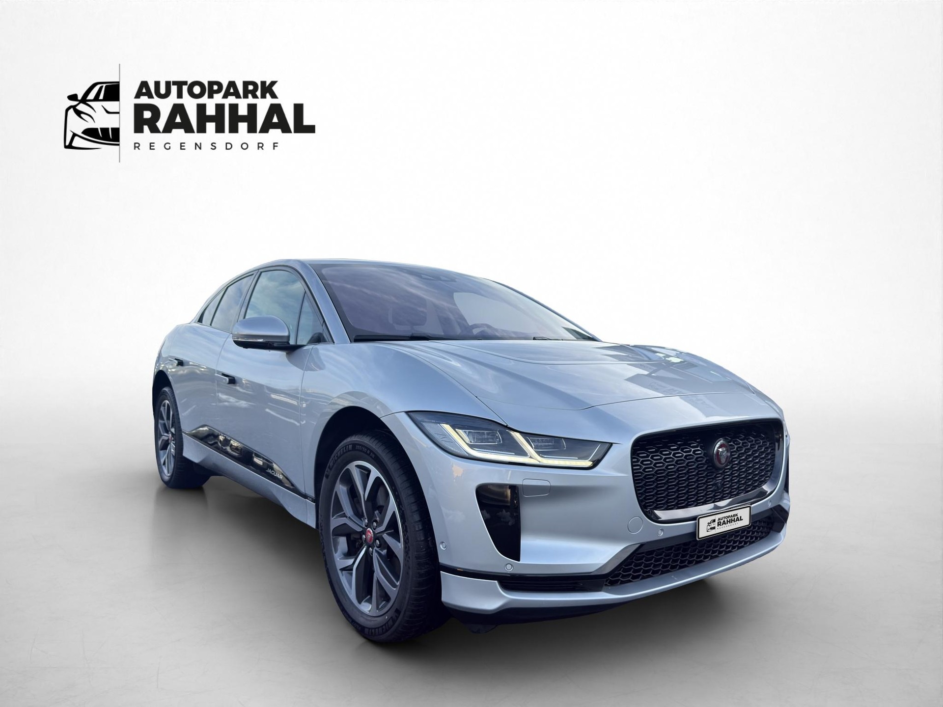 JAGUAR I-Pace EV400 SE AWD-image-2