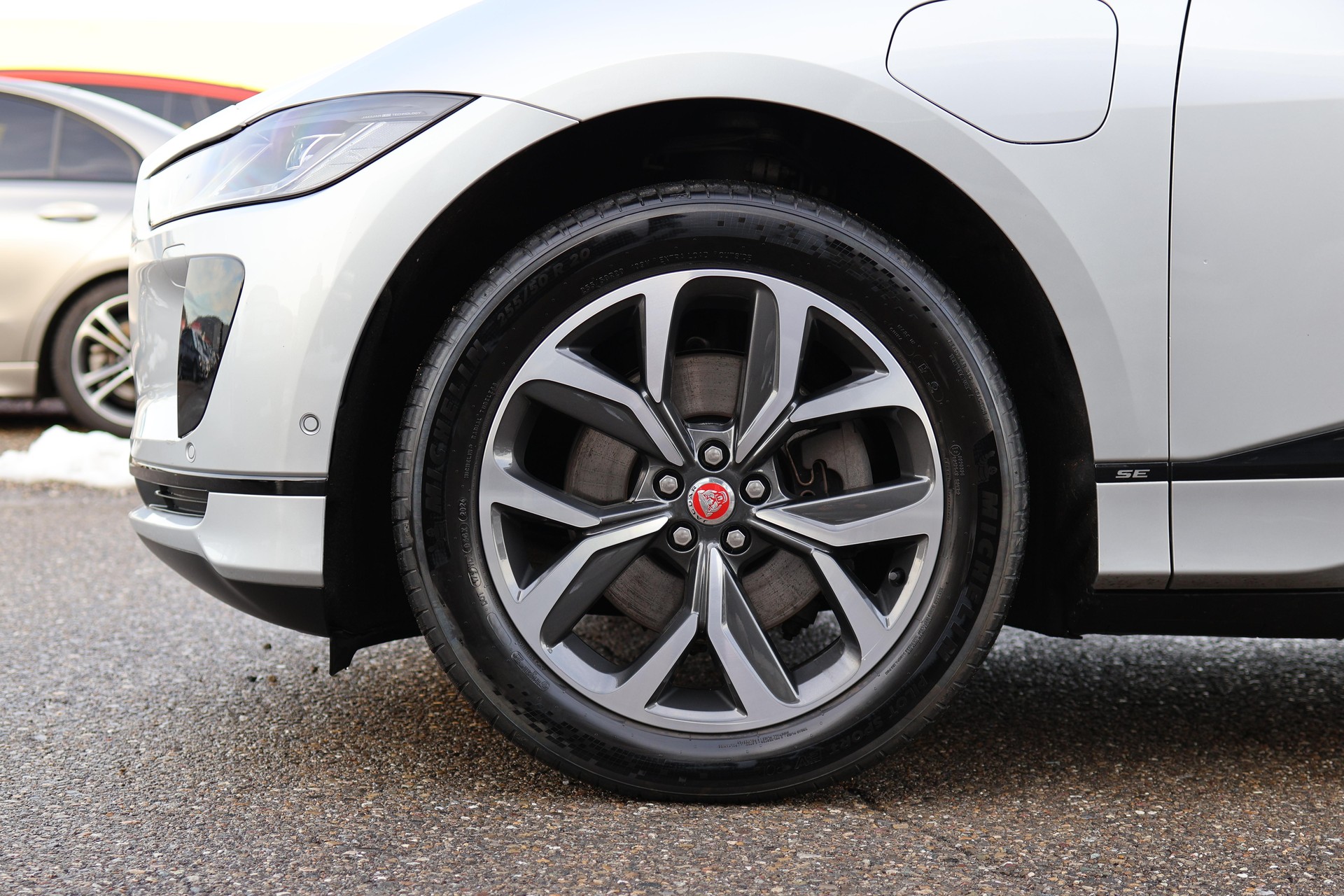 JAGUAR I-Pace EV400 SE AWD-image-8