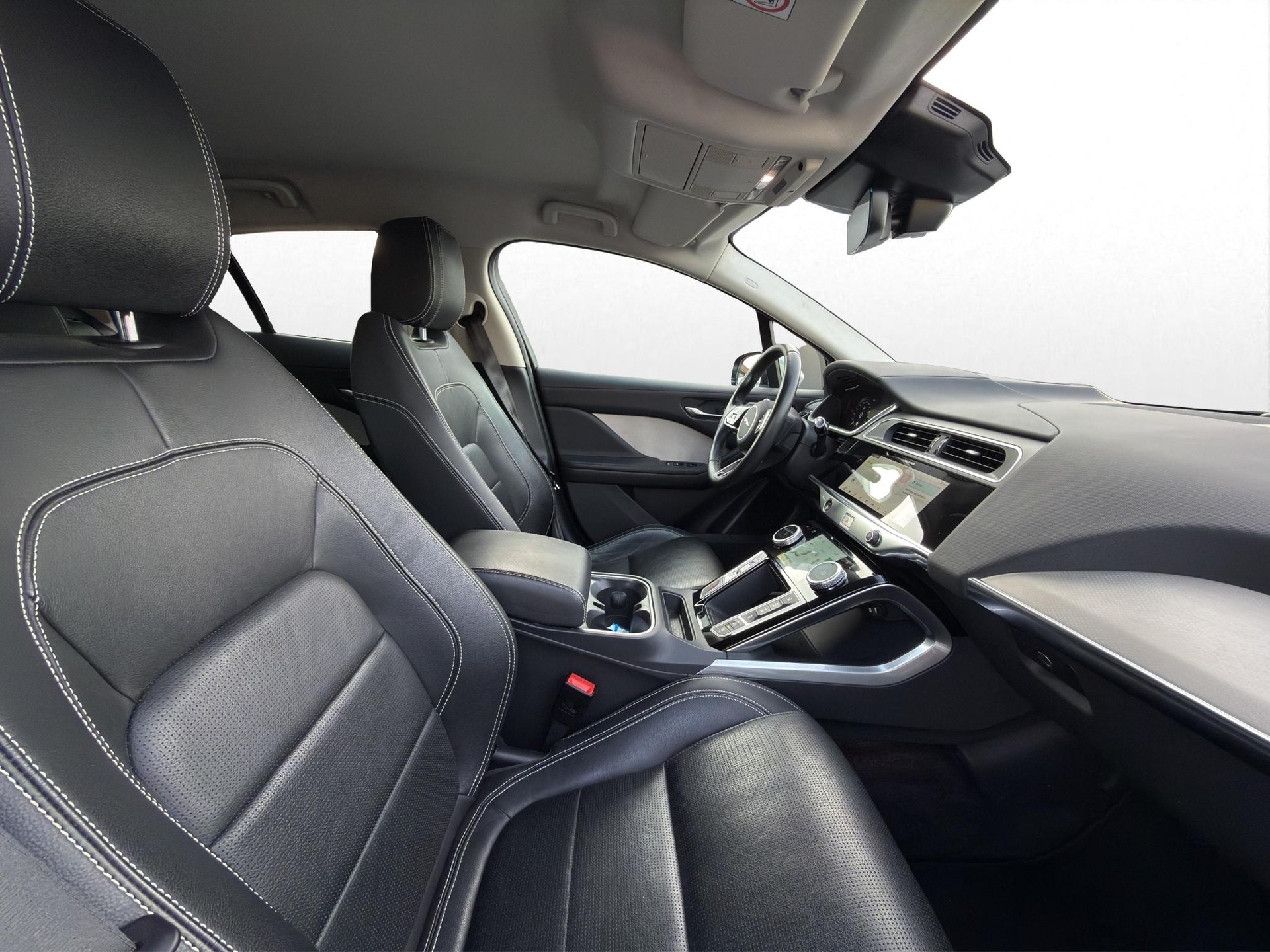 JAGUAR I-Pace EV400 SE AWD-image-13