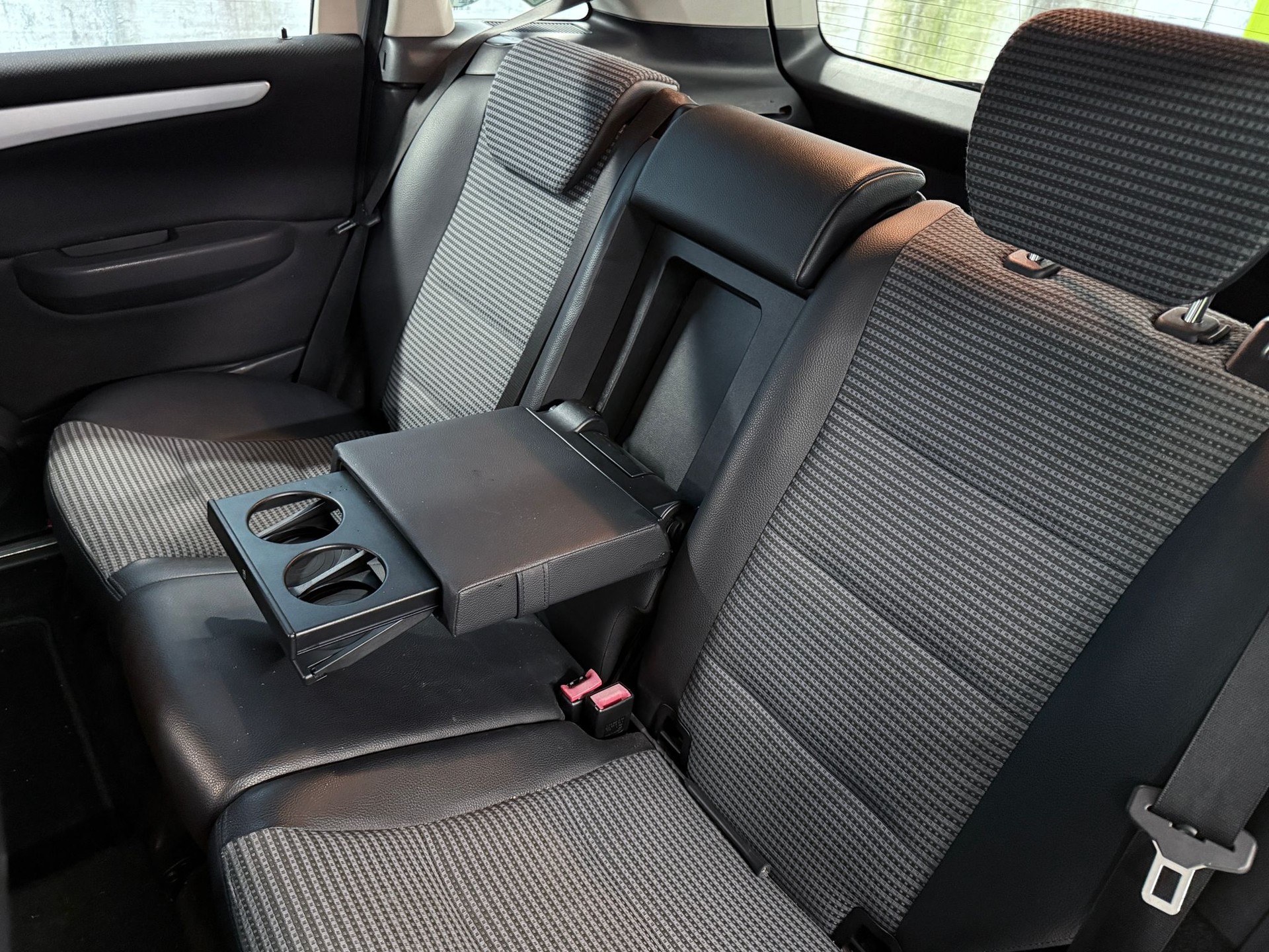 MERCEDES-BENZ B 200 // MFK NEU-image-6