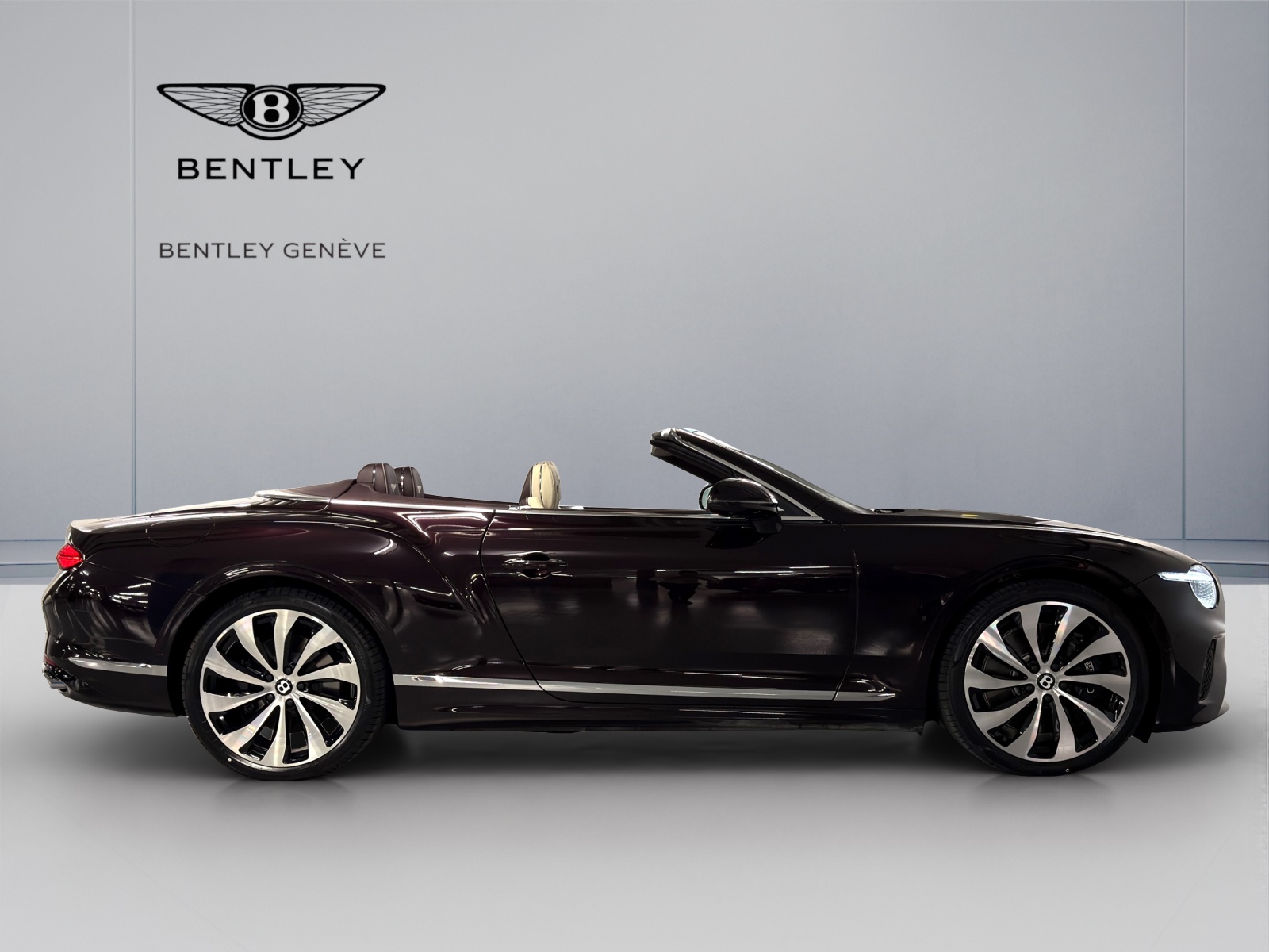Image BENTLEY CONTINENTAL Continental GTC 4.0 V8 PHEV Black Velvet