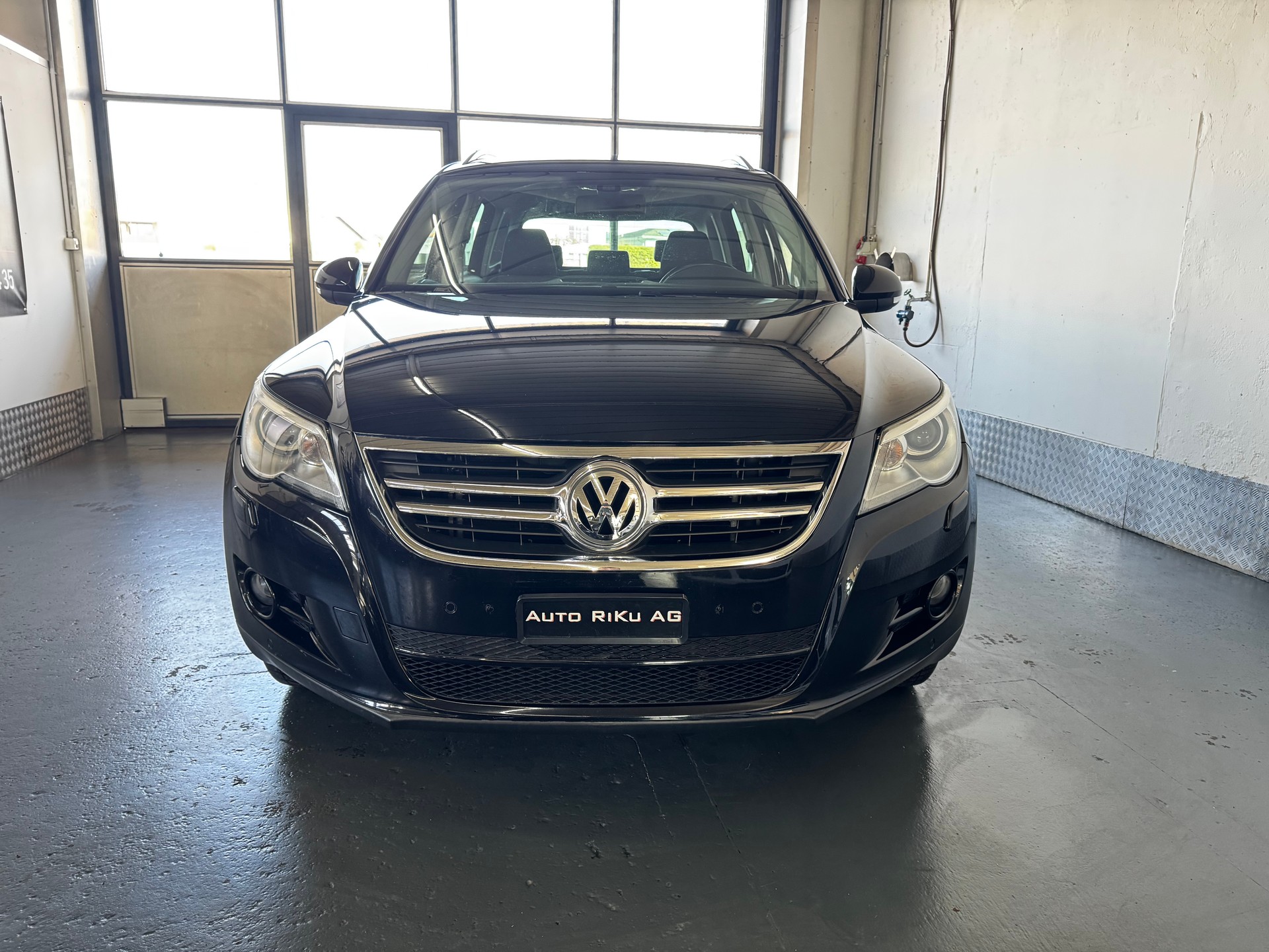 VW Tiguan 2.0 TDI Sport&Style-image-3
