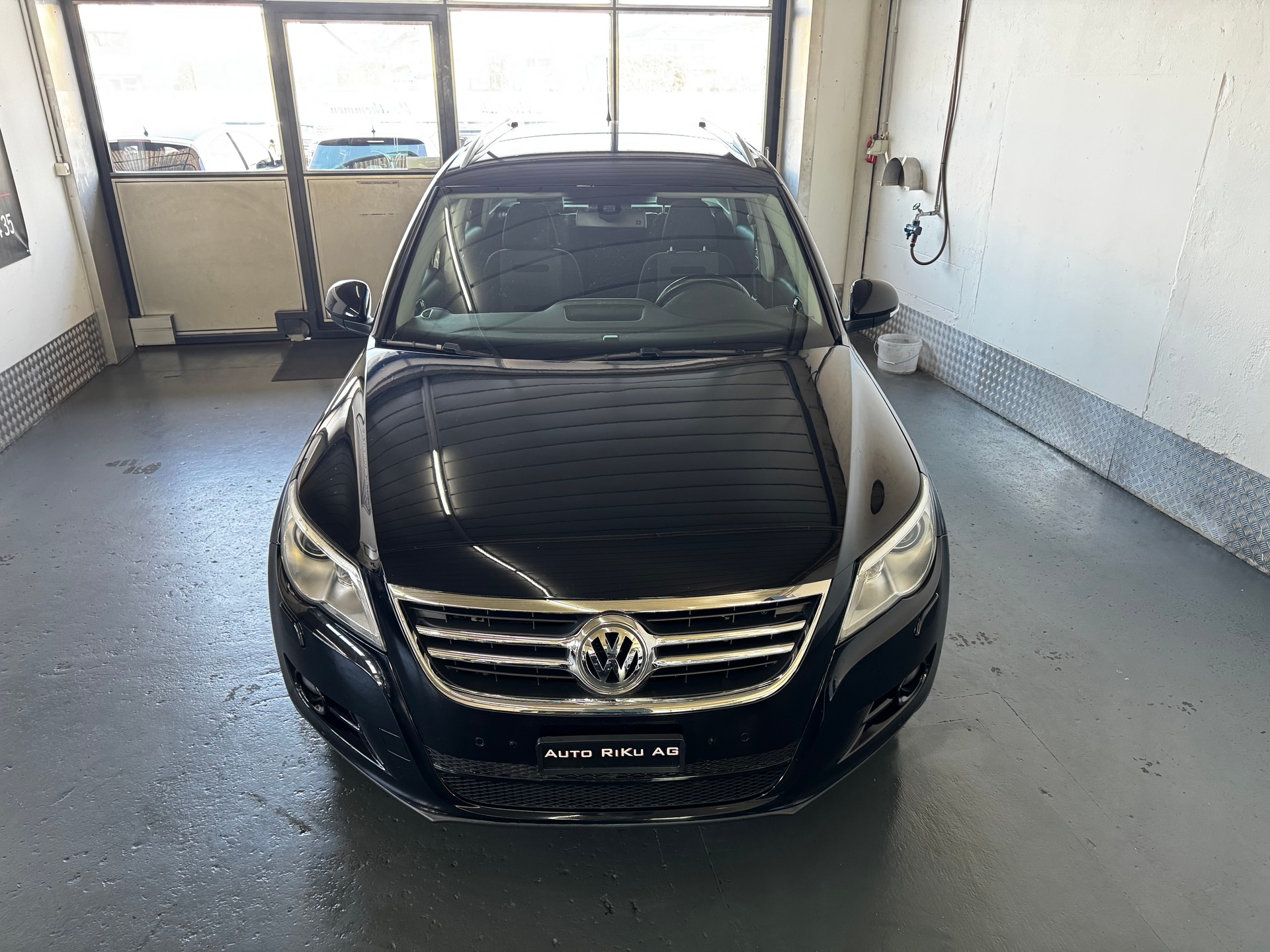 VW Tiguan 2.0 TDI Sport&Style-image-2