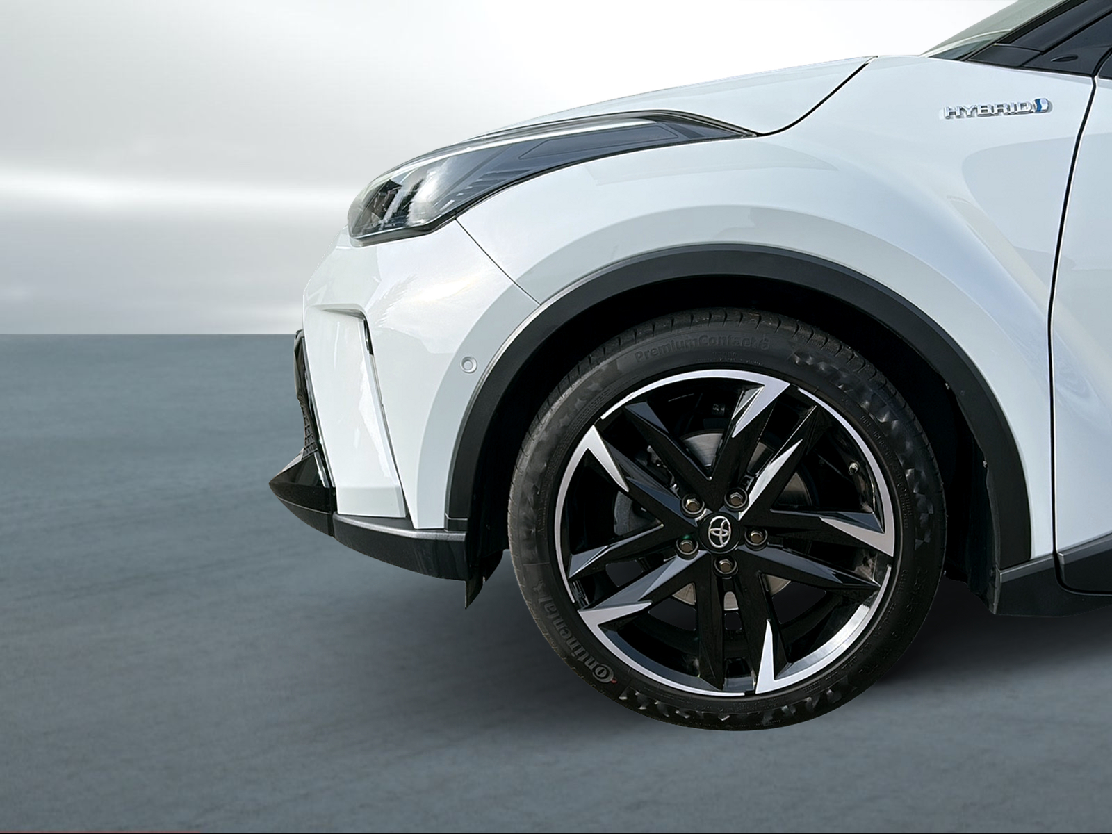 TOYOTA C-HR 2.0 HSD CVT GR Sport-image-3