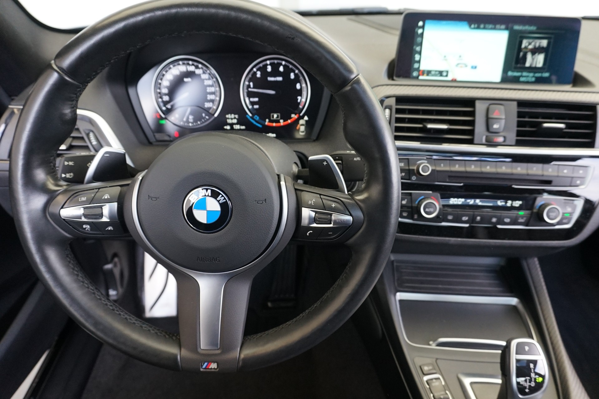 BMW M240i Coupé 340PS mit Heckantrieb !! Gratisservice bis 100`000km!!-image-12