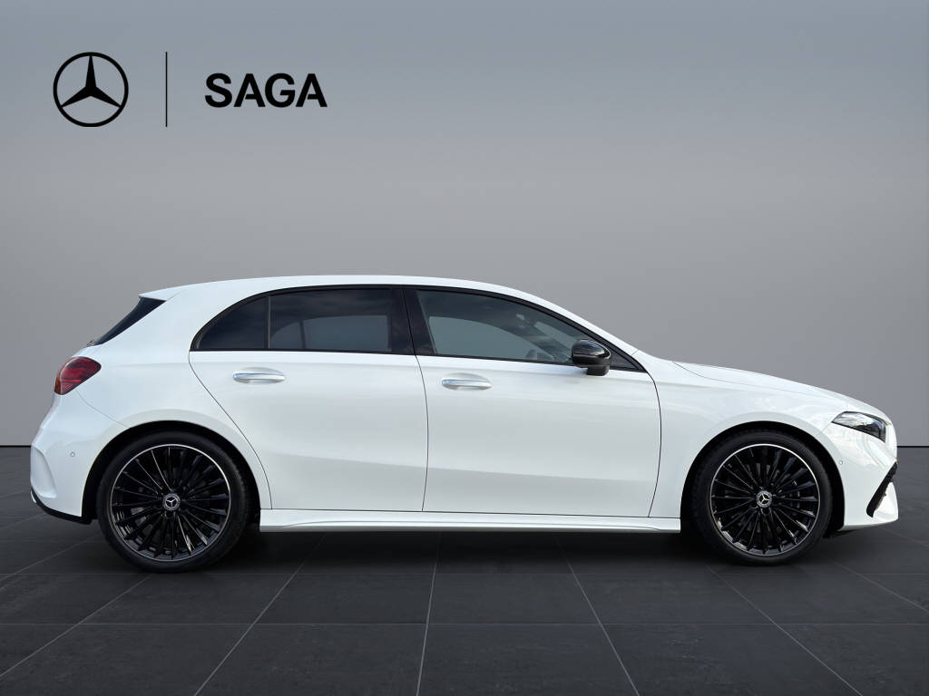 MERCEDES-BENZ A 220 AMG Line 4matic-image-6