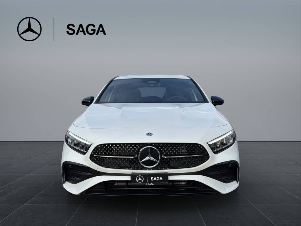 MERCEDES-BENZ A 220 AMG Line 4matic-image-1