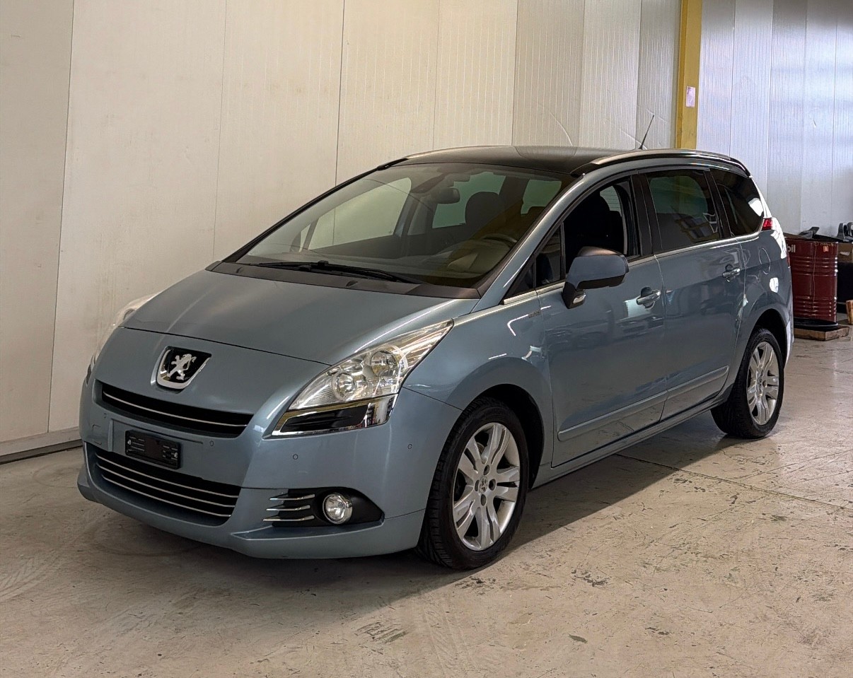 PEUGEOT 5008 1.6 16V T Allure Automatic(Frisch MFK)-image-2
