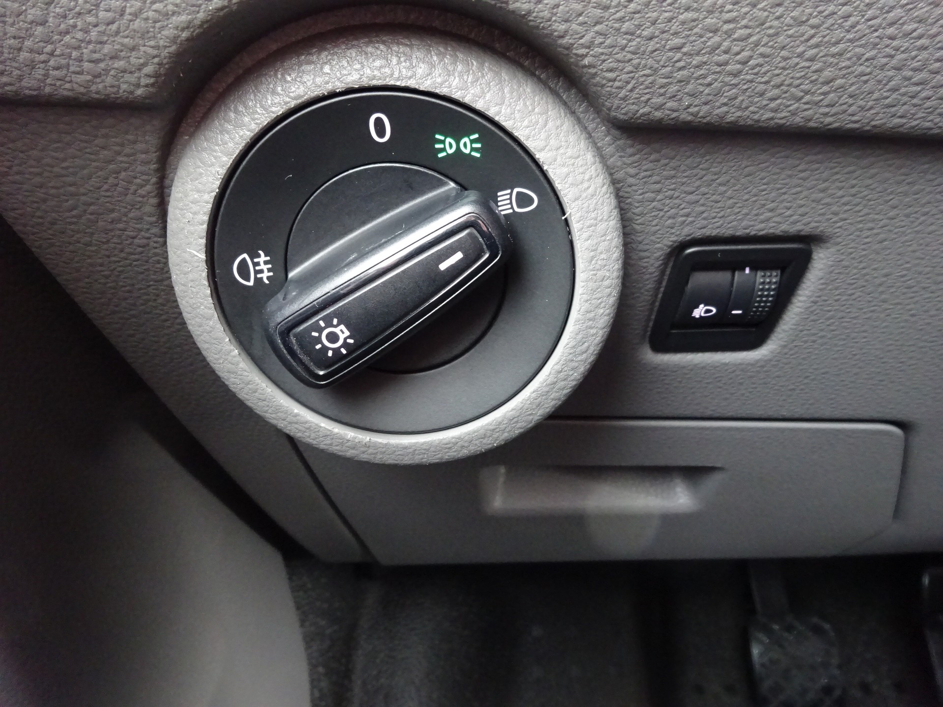 VW T6.1 2.0 TDI 4Motion-image-18