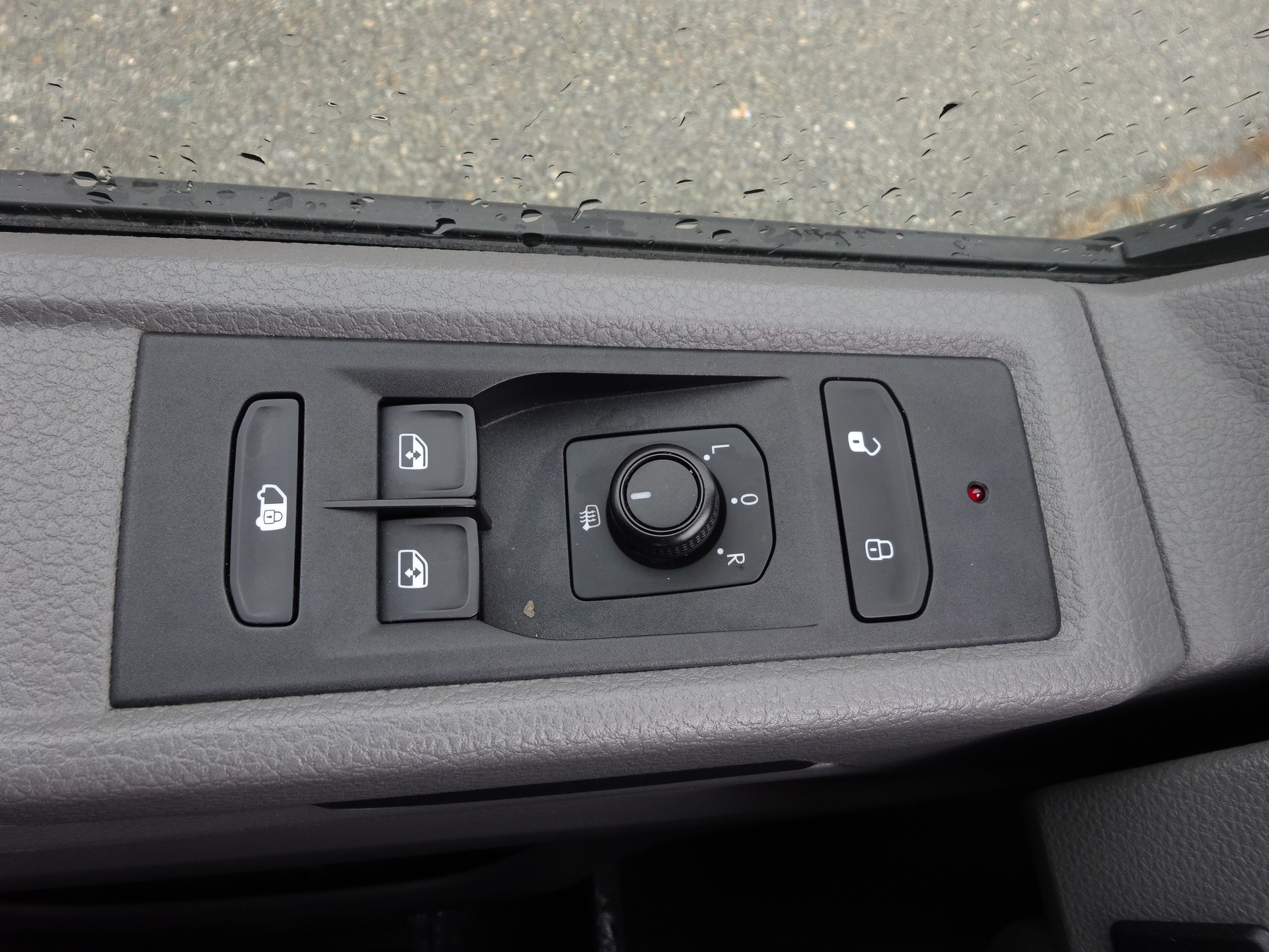 VW T6.1 2.0 TDI 4Motion-image-19
