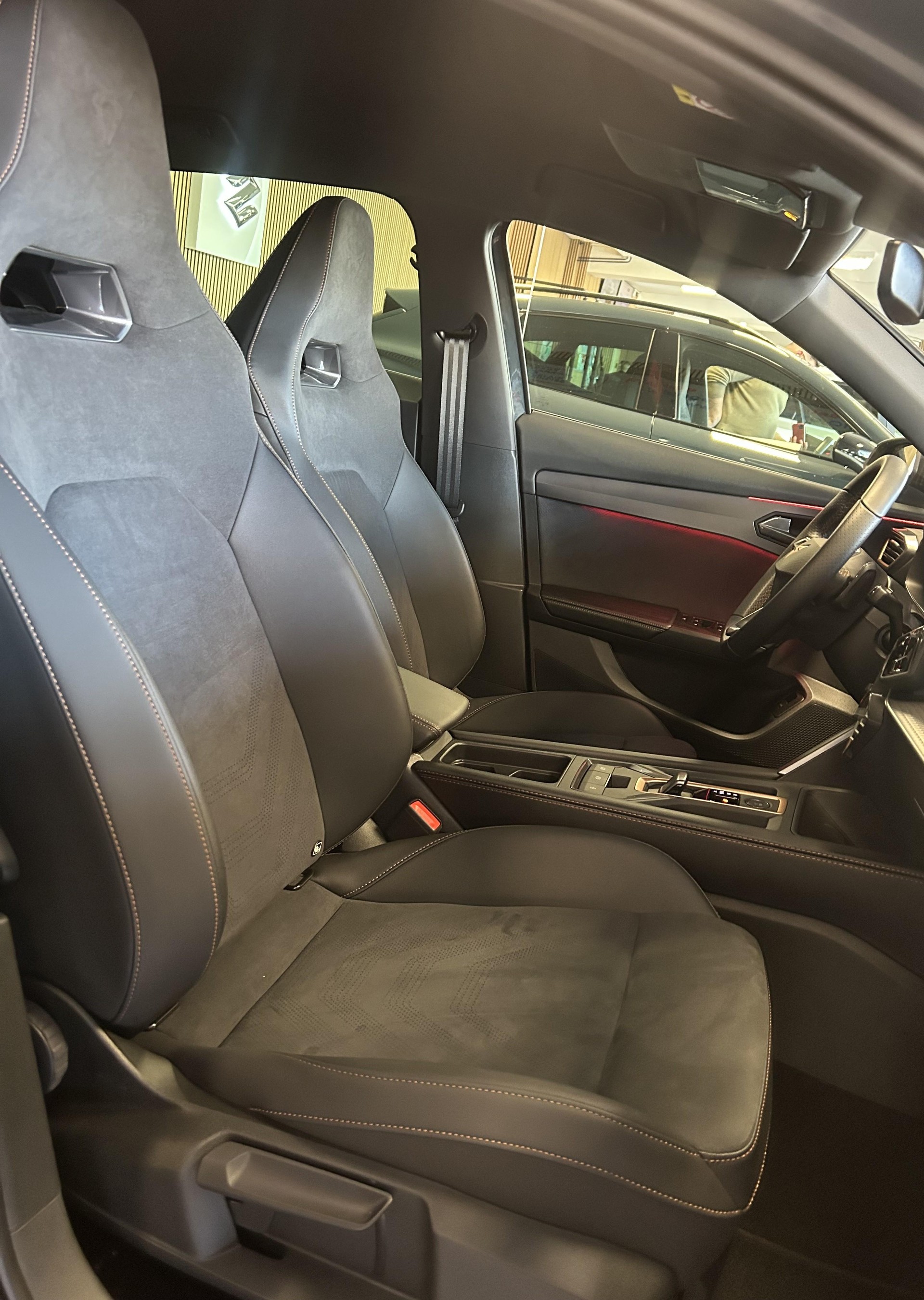 CUPRA Formentor 2.0 TSI VZ 4Drive DSG-image-16
