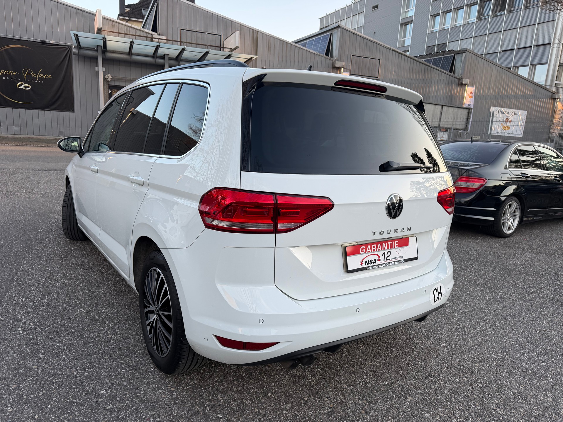 VW Touran 2.0 TDI BlueMotion Technology Comfortline DSG * Gr-Navi * Klima-auto * Tempomat * PDC V&H * RF-Kamera * Ab MFK *-image-11