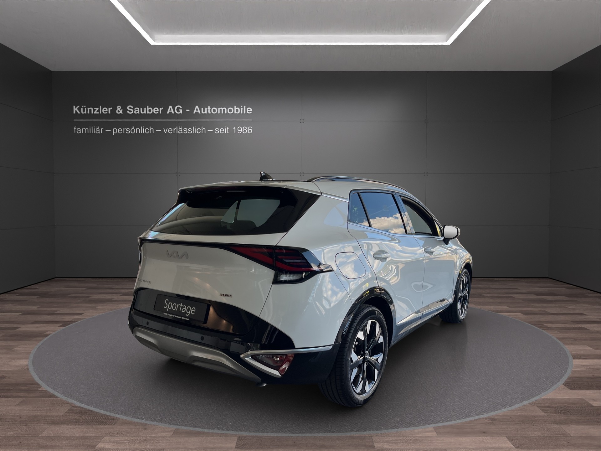 KIA Sportage 1.6T-GDi PHEV Style 4x4 A-image-5