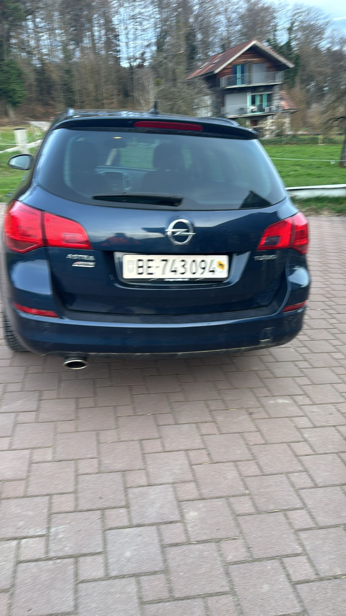 OPEL Astra ST 1.4i 16V Turbo Anniversary Ed.-image-9