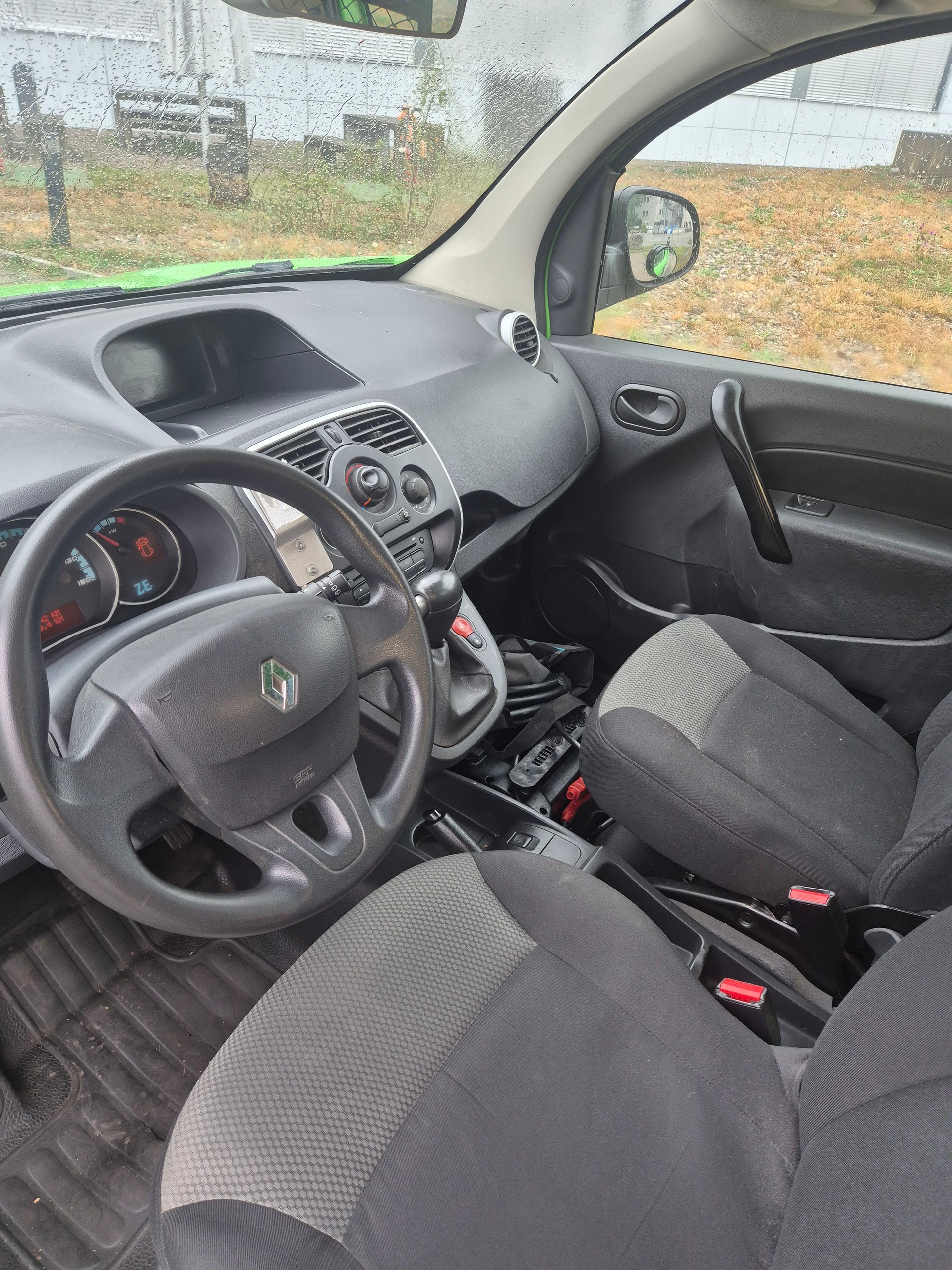 RENAULT KANGOO MAXI-image-2