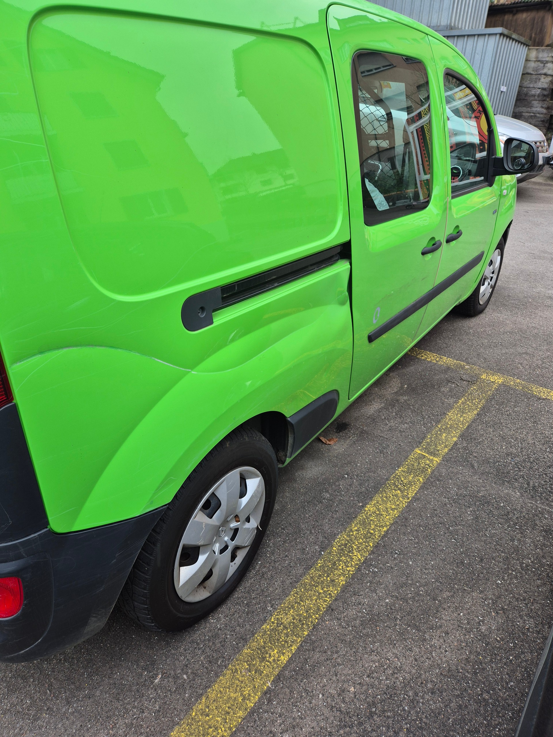 RENAULT KANGOO MAXI-image-5