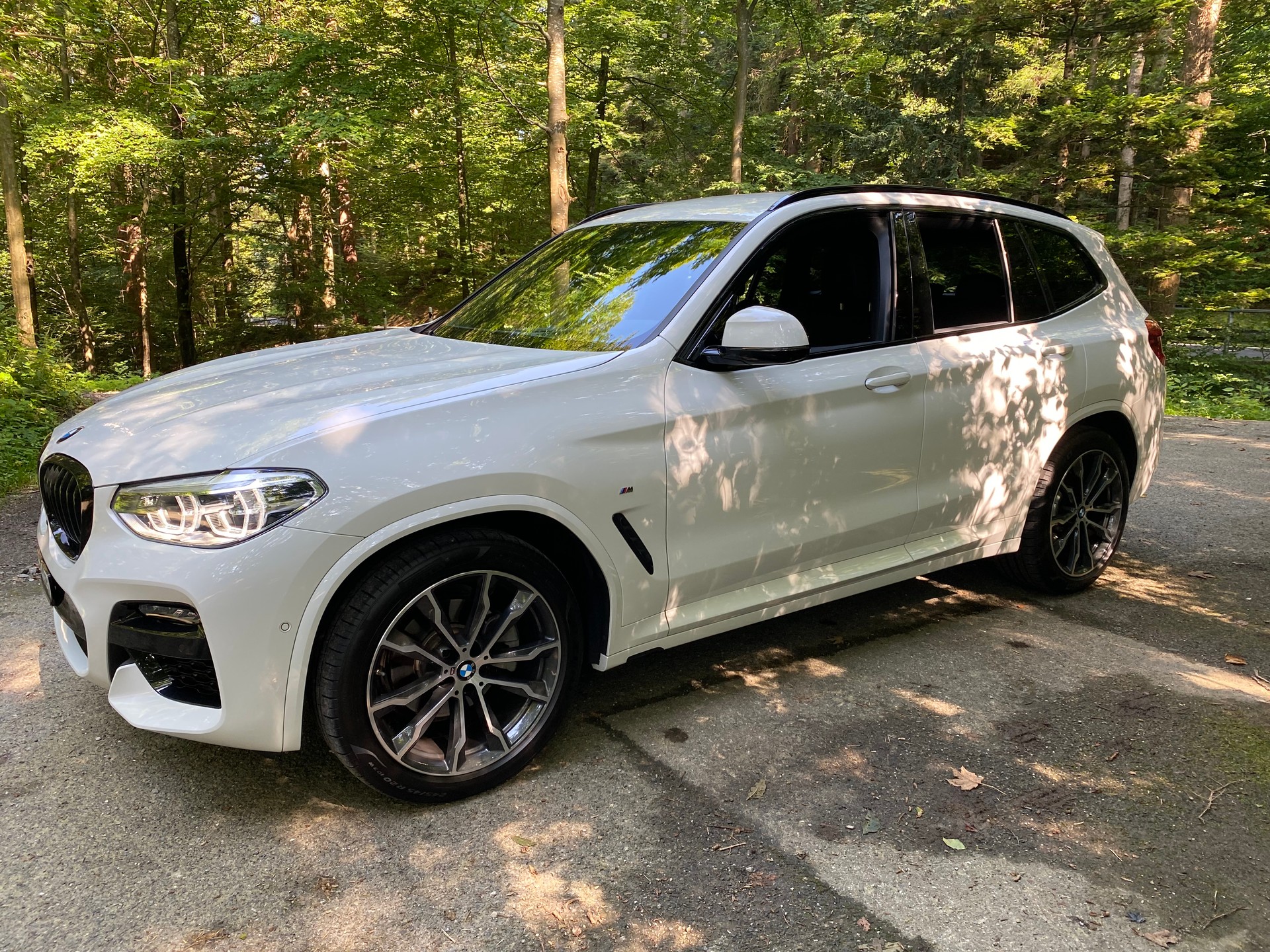 BMW X3 xDrive 20d Individual M Sport Steptronic-image-0
